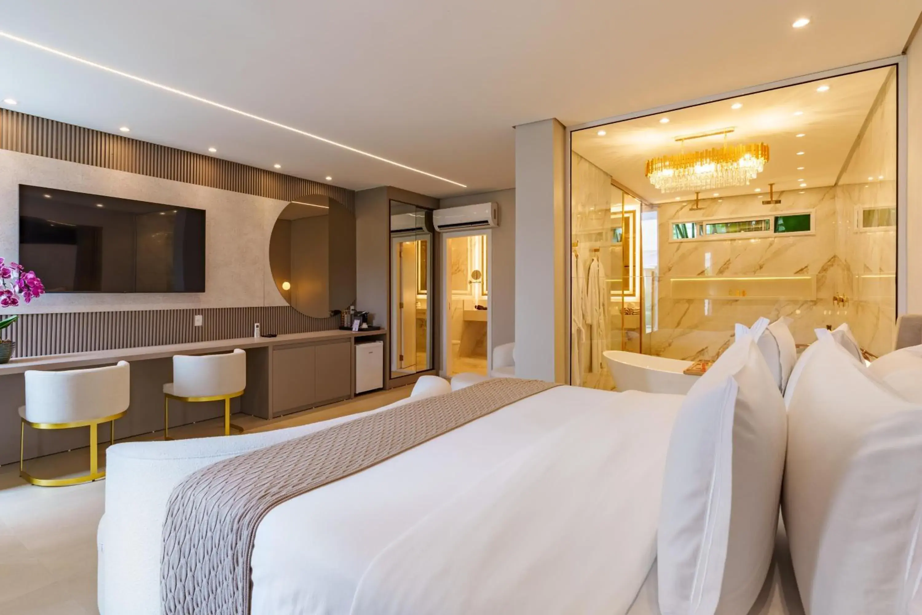 Suite with Mountain View in Pousada Apple House Paraty Suite with Mountain View in Pousada Apple House Paraty