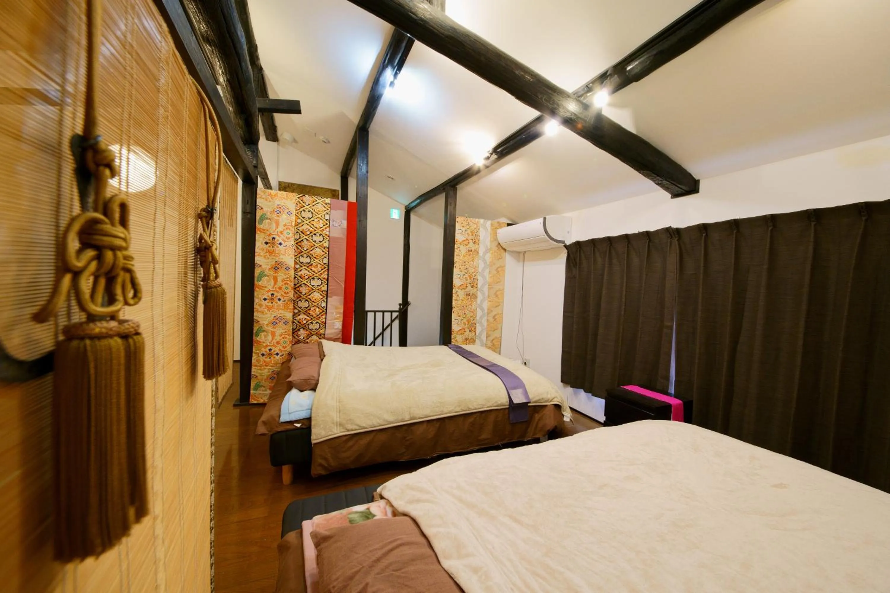 Bedroom, Bed in CHELSEA24