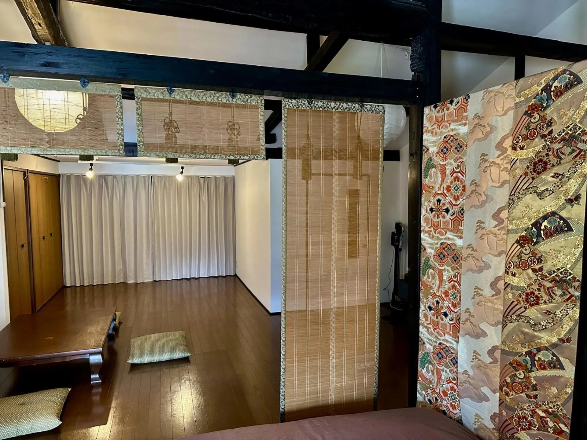 Bedroom in CHELSEA24