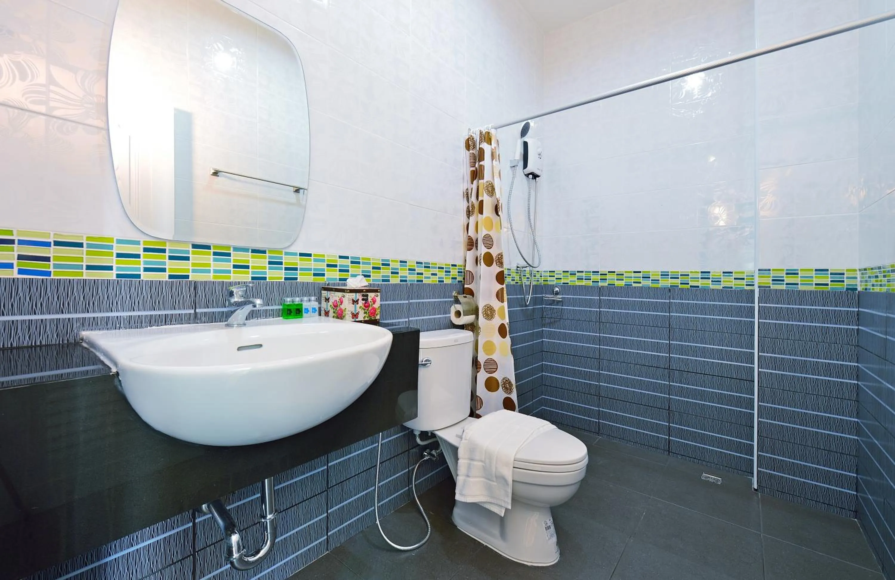 Bathroom in Kiss Hometel