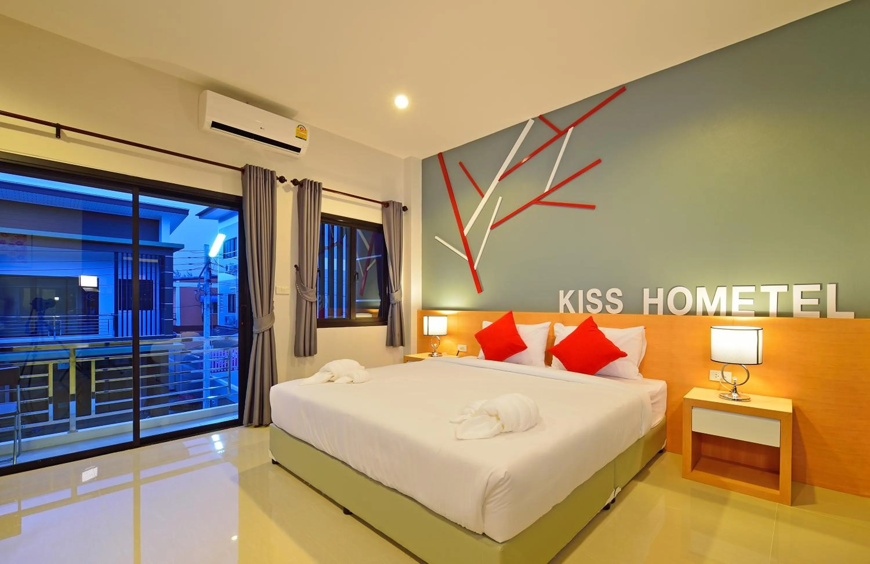 Bedroom, Bed in Kiss Hometel