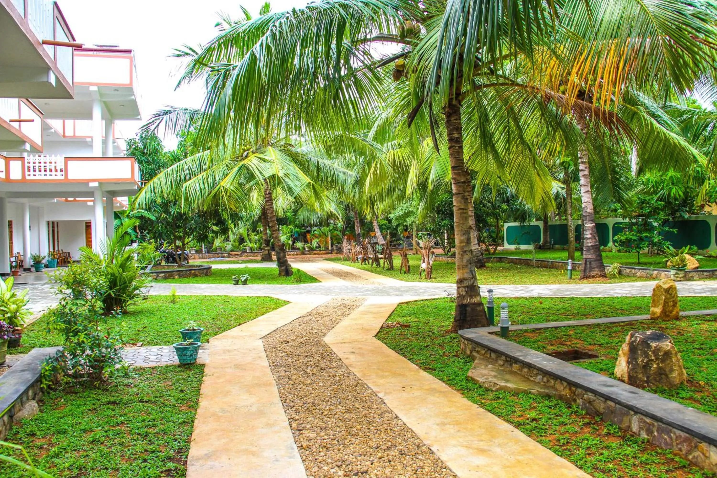 Day in Hotel Nilketha Yala Tissamaharama