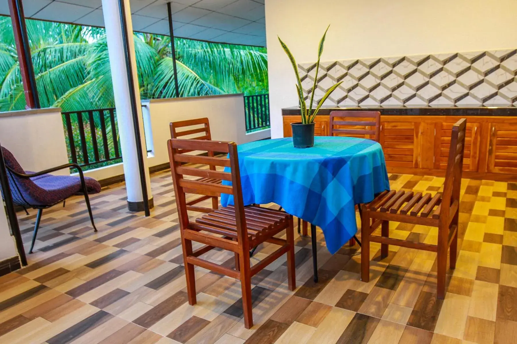 Deluxe Twin Room - single occupancy in Hotel Nilketha Yala Tissamaharama Deluxe Twin Room - single occupancy in Hotel Nilketha Yala Tissamaharama