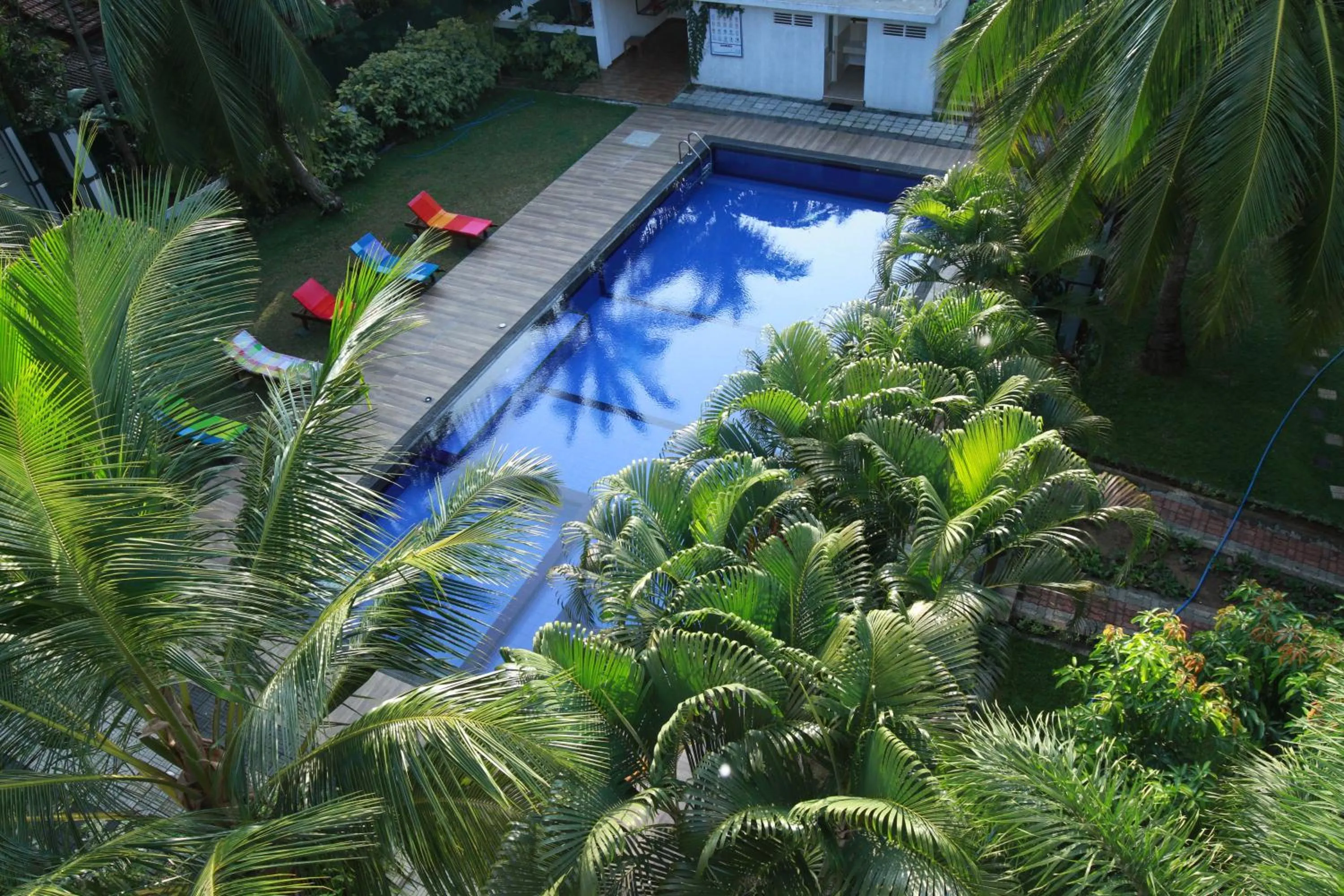 Swimming pool in Hotel Nilketha Yala Tissamaharama