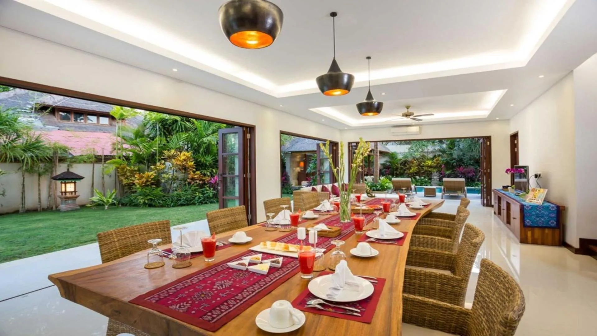 Living room in La Bali Sanur