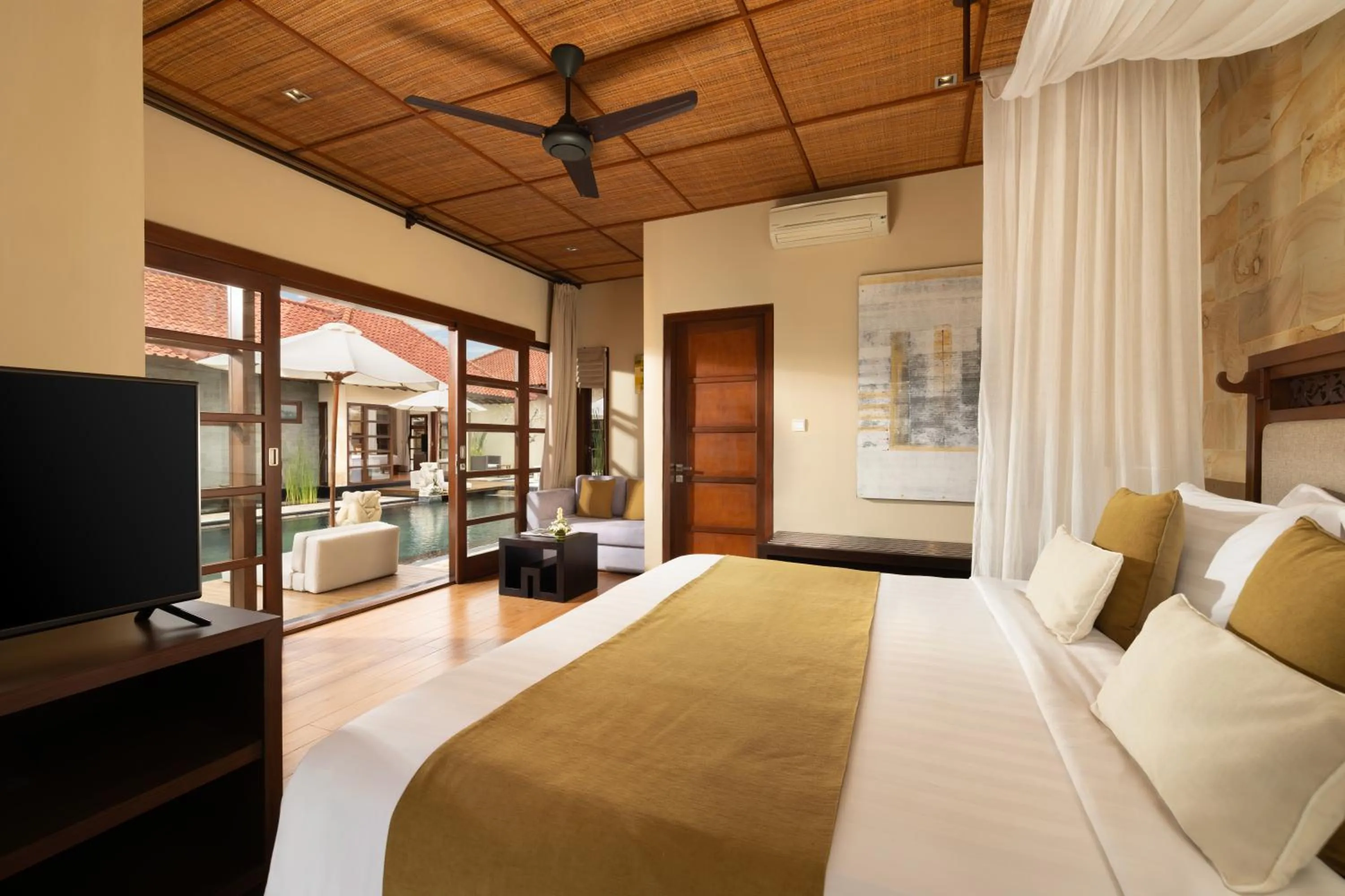 Bed in Nagasutra Villa by Nakula