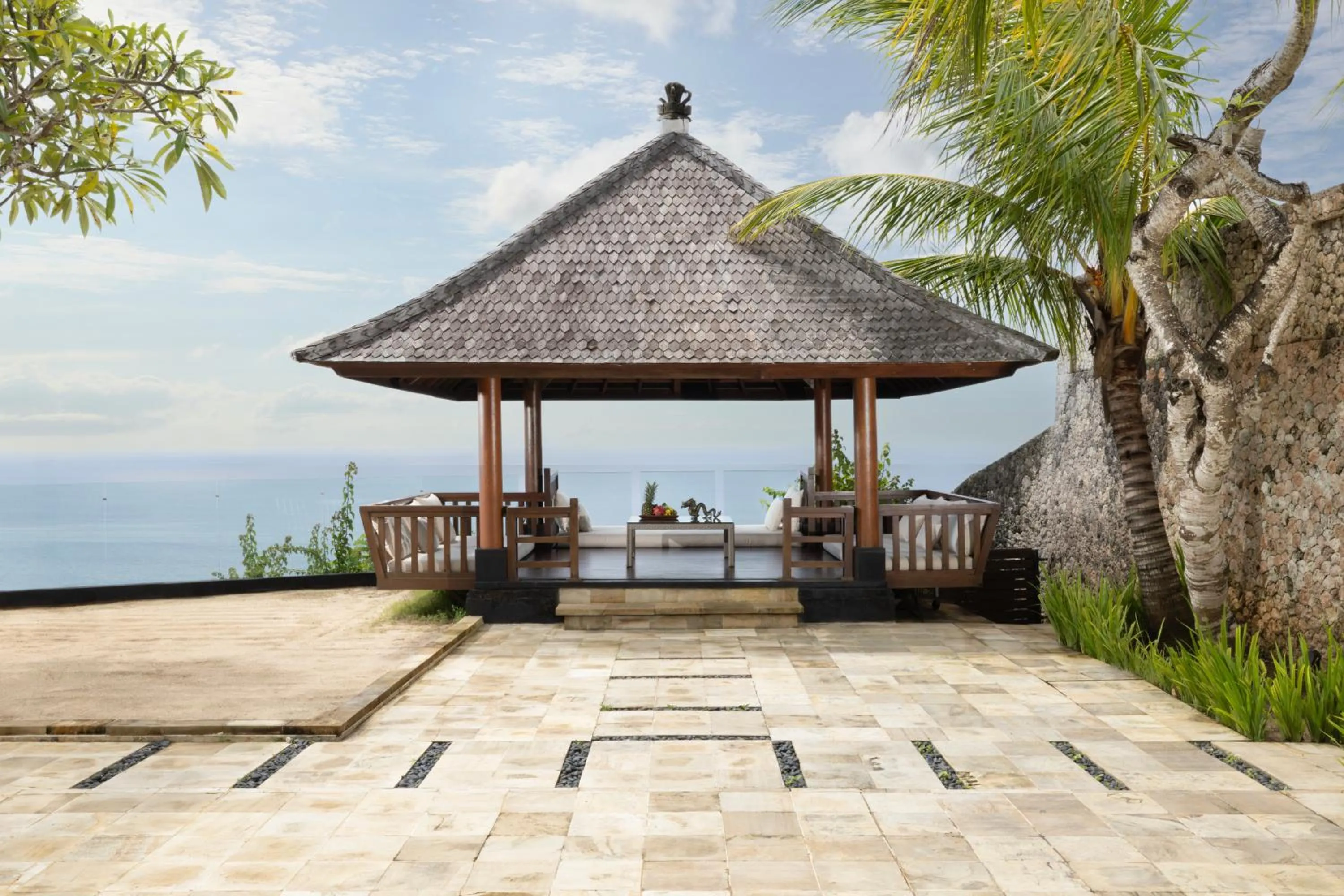 Balcony/Terrace in Nagasutra Villa by Nakula