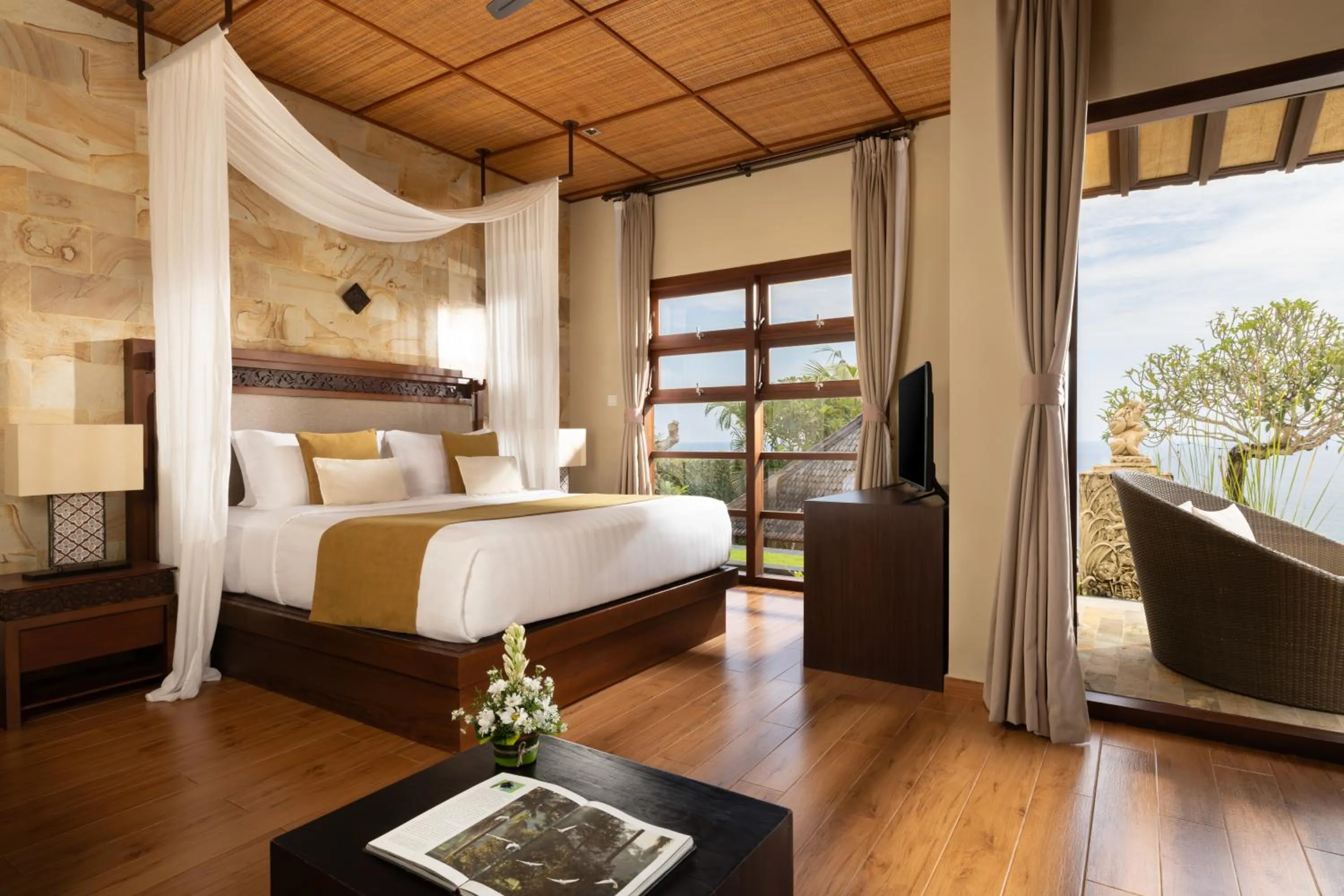 Bed in Nagasutra Villa by Nakula