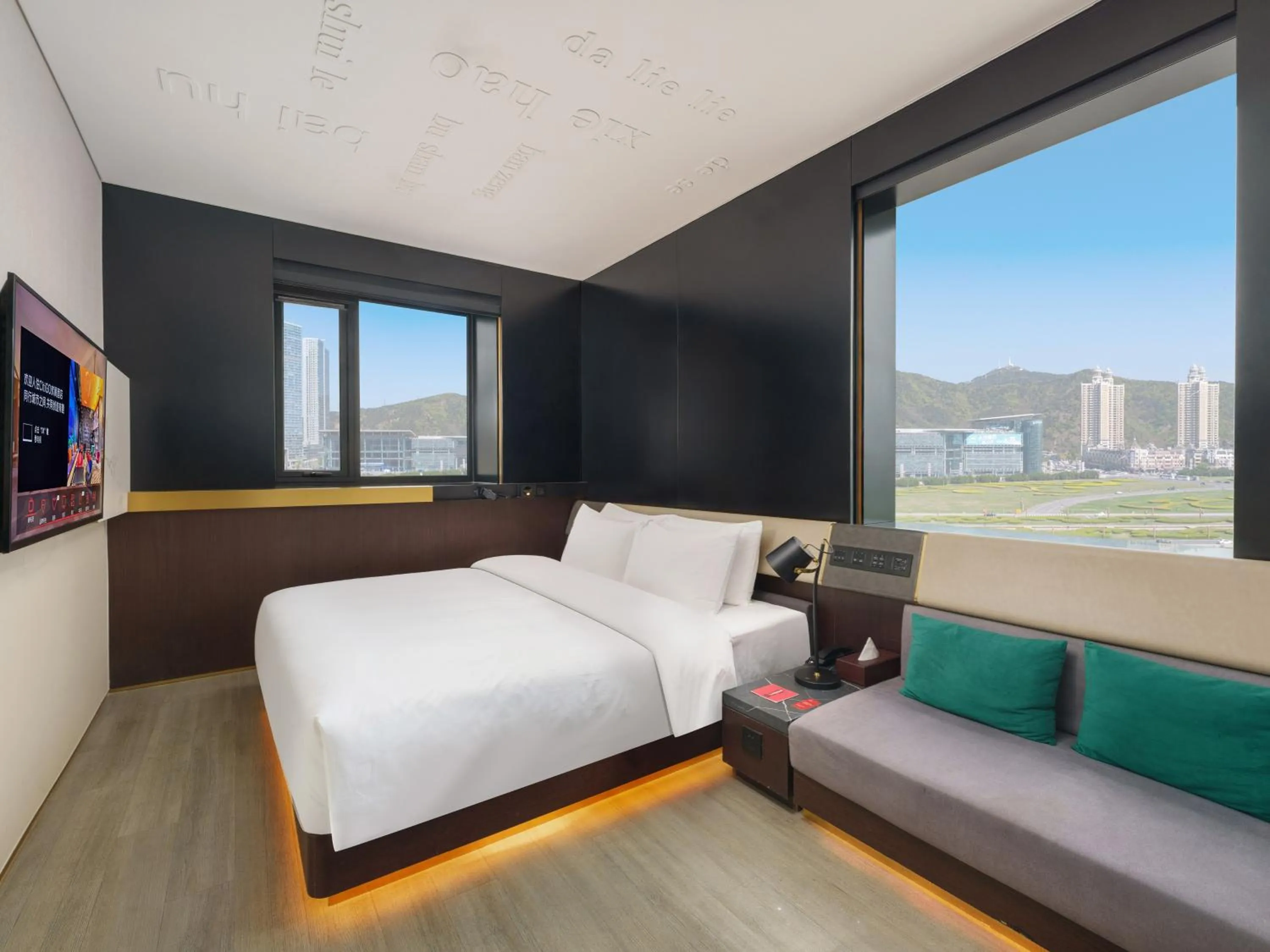Bed in CitiGO Hotel, Xinghai Square, Dalian