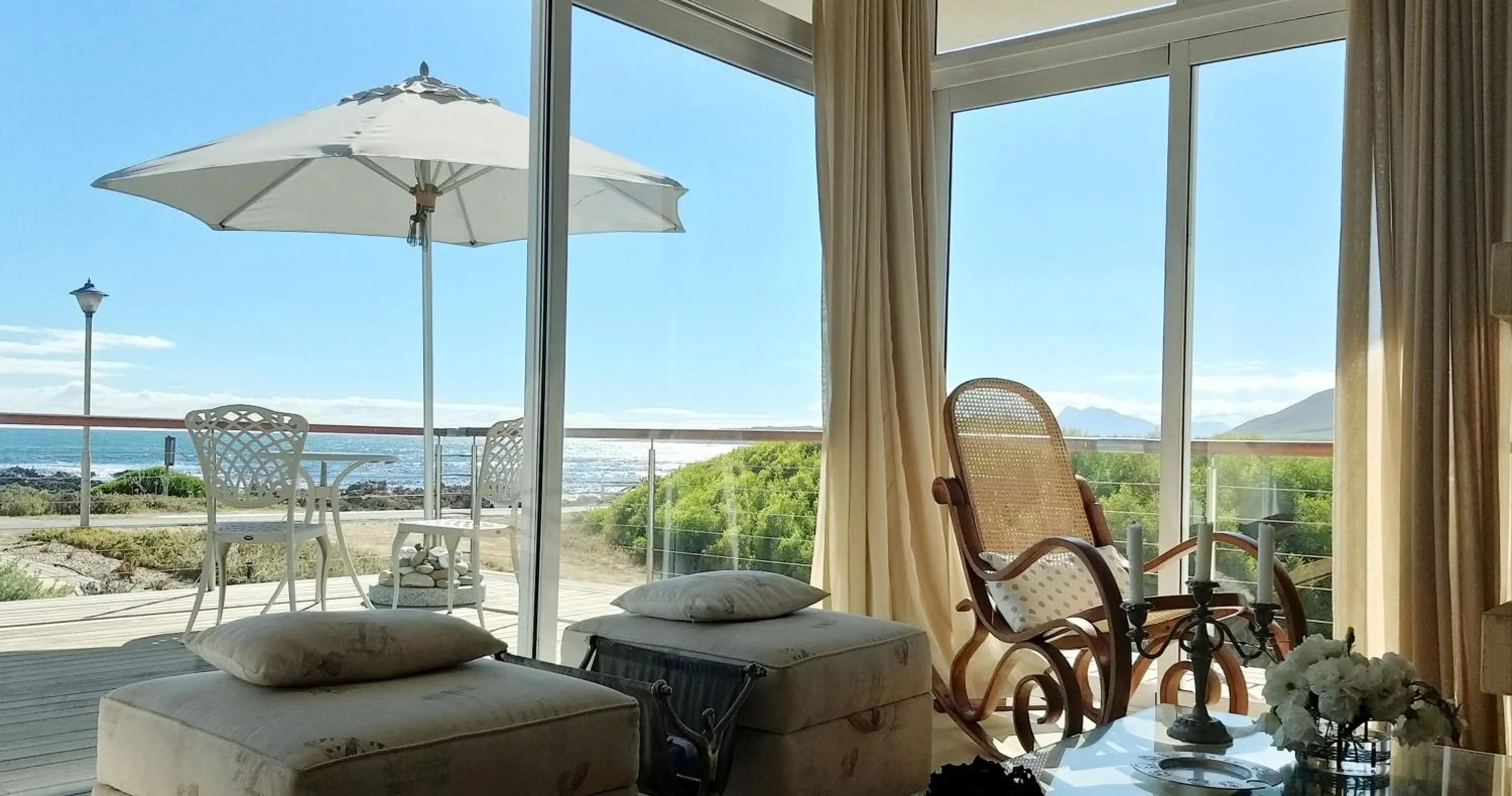 Seating area in 138 Marine Beachfront Guesthouse