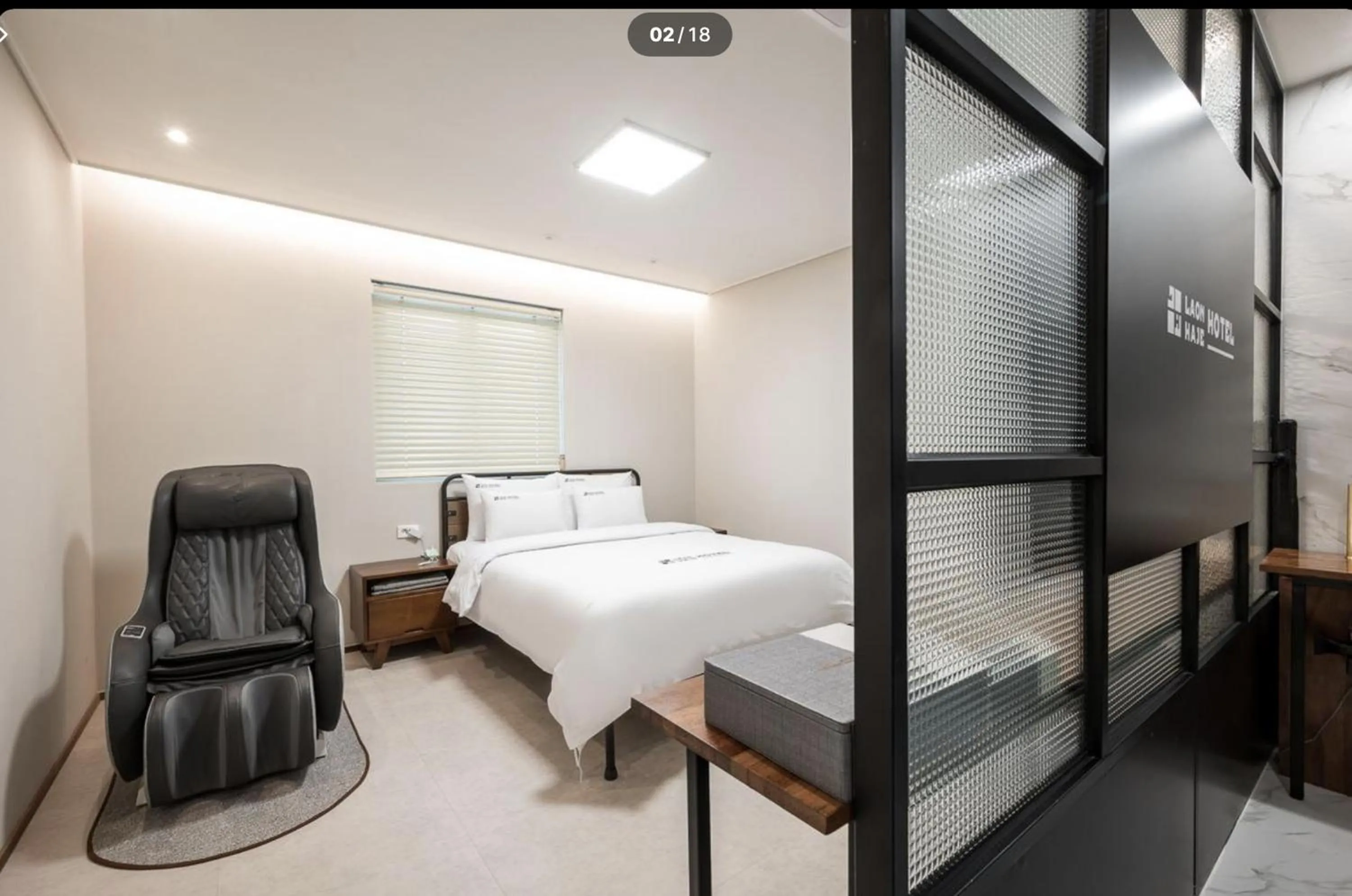 Bed in Gunsan LAONHAJE