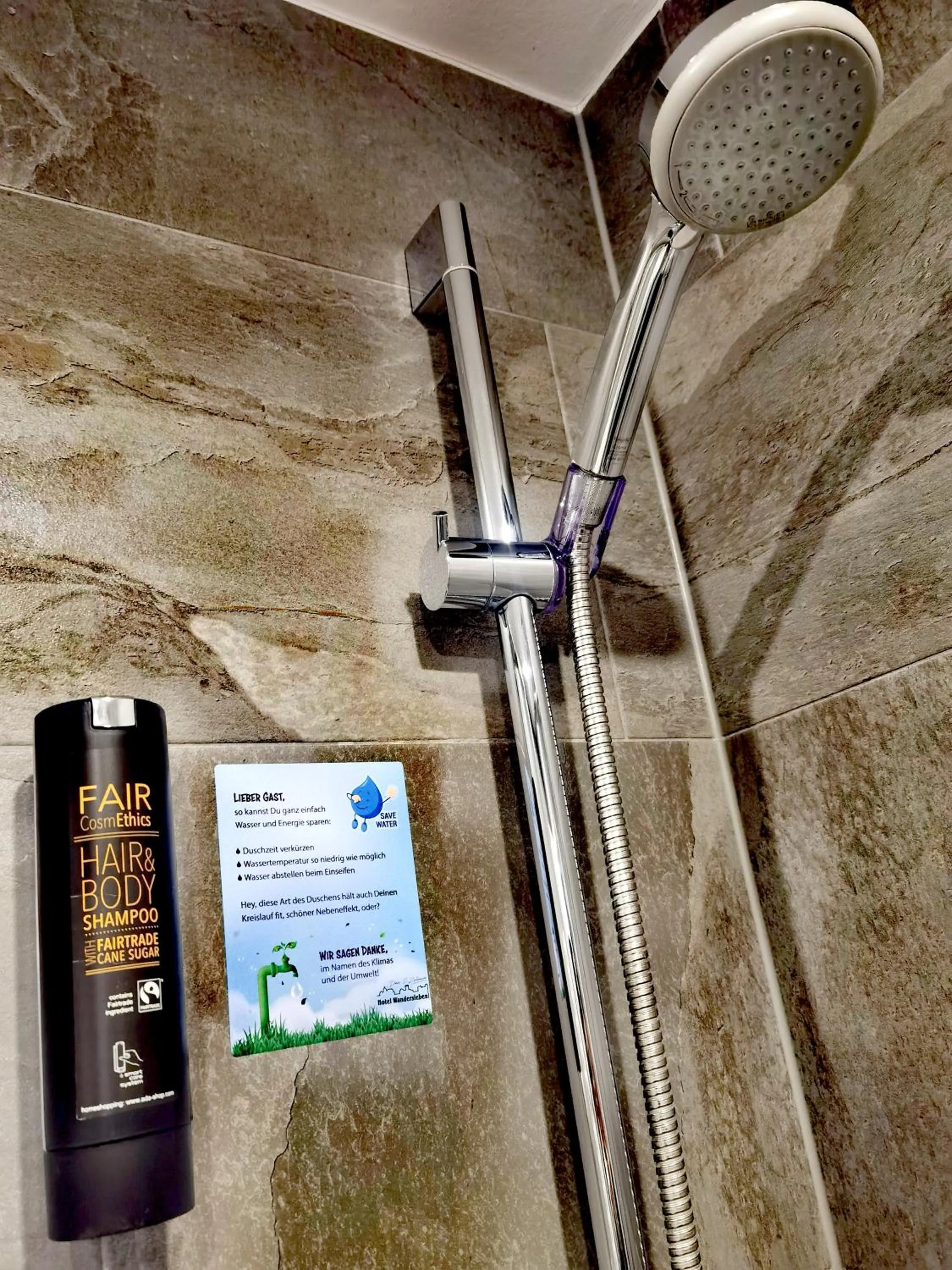 Shower in Hotel Wandersleben - Erfurt