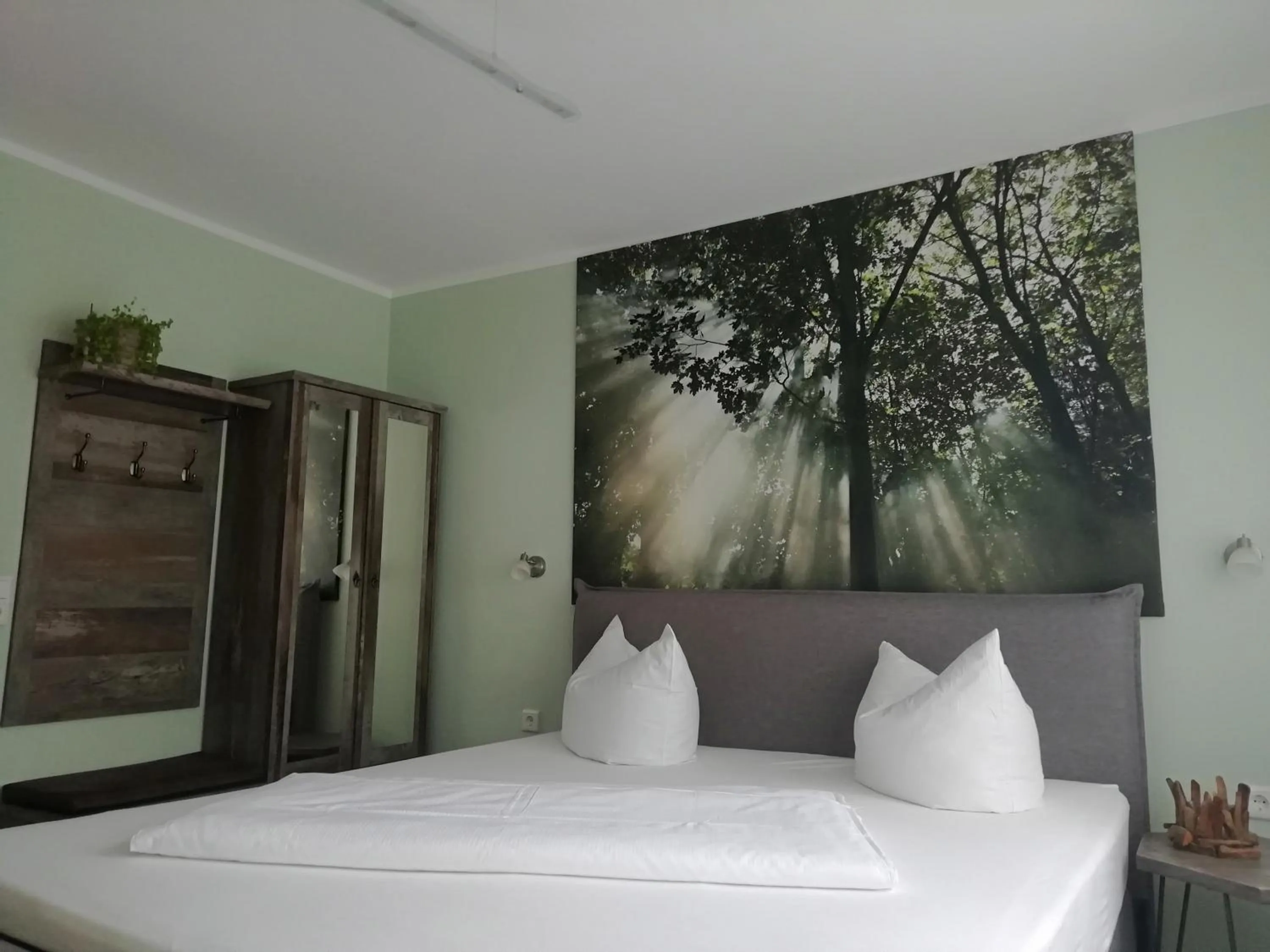 Bed in Hotel Wandersleben - Erfurt