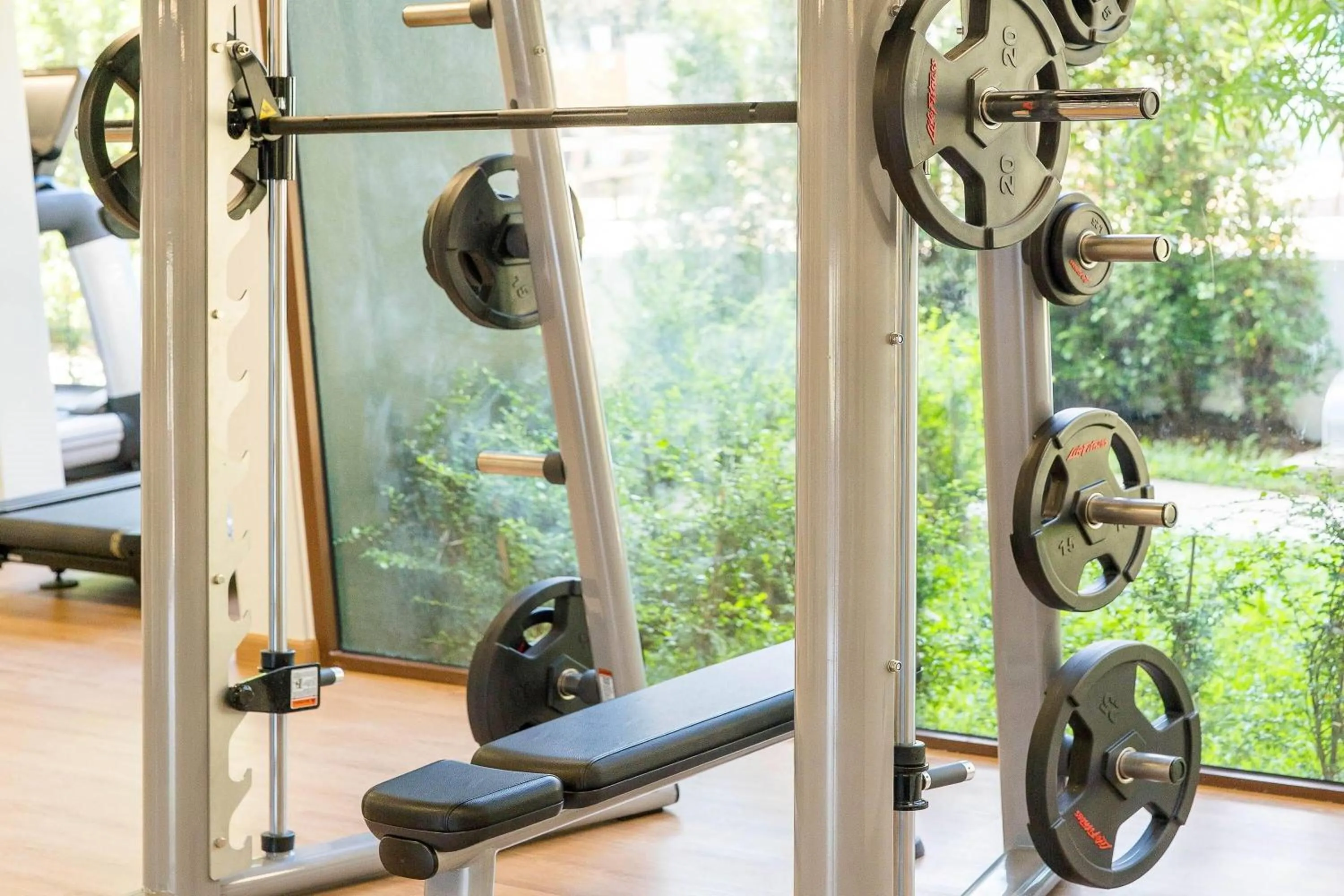 Fitness centre/facilities in Wyndham Garden Samui Wing