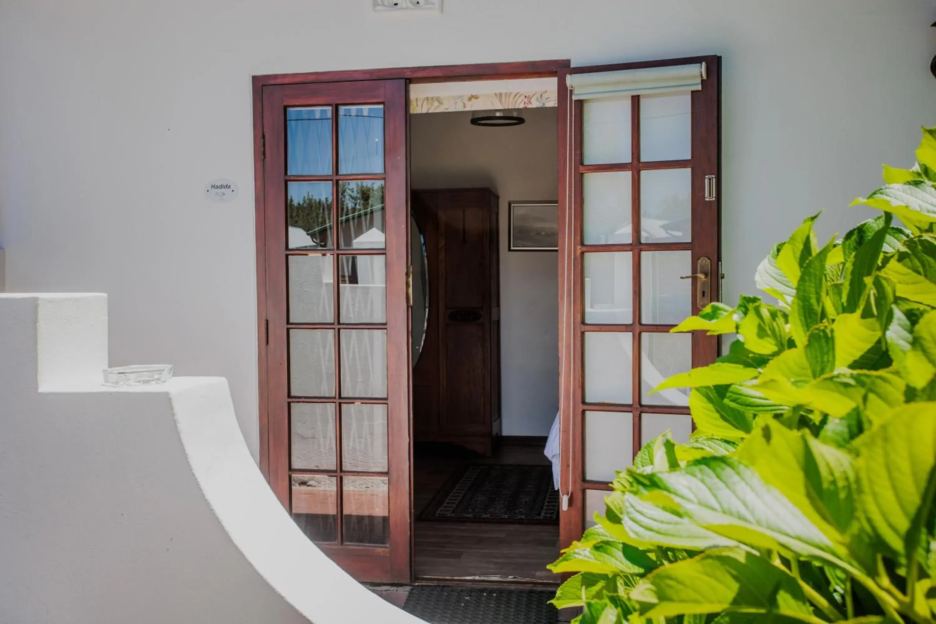 Budget Double or Twin Room with Street View (Hadida) in Aan de Oever Guesthouse Budget Double or Twin Room with Street View (Hadida) in Aan de Oever Guesthouse