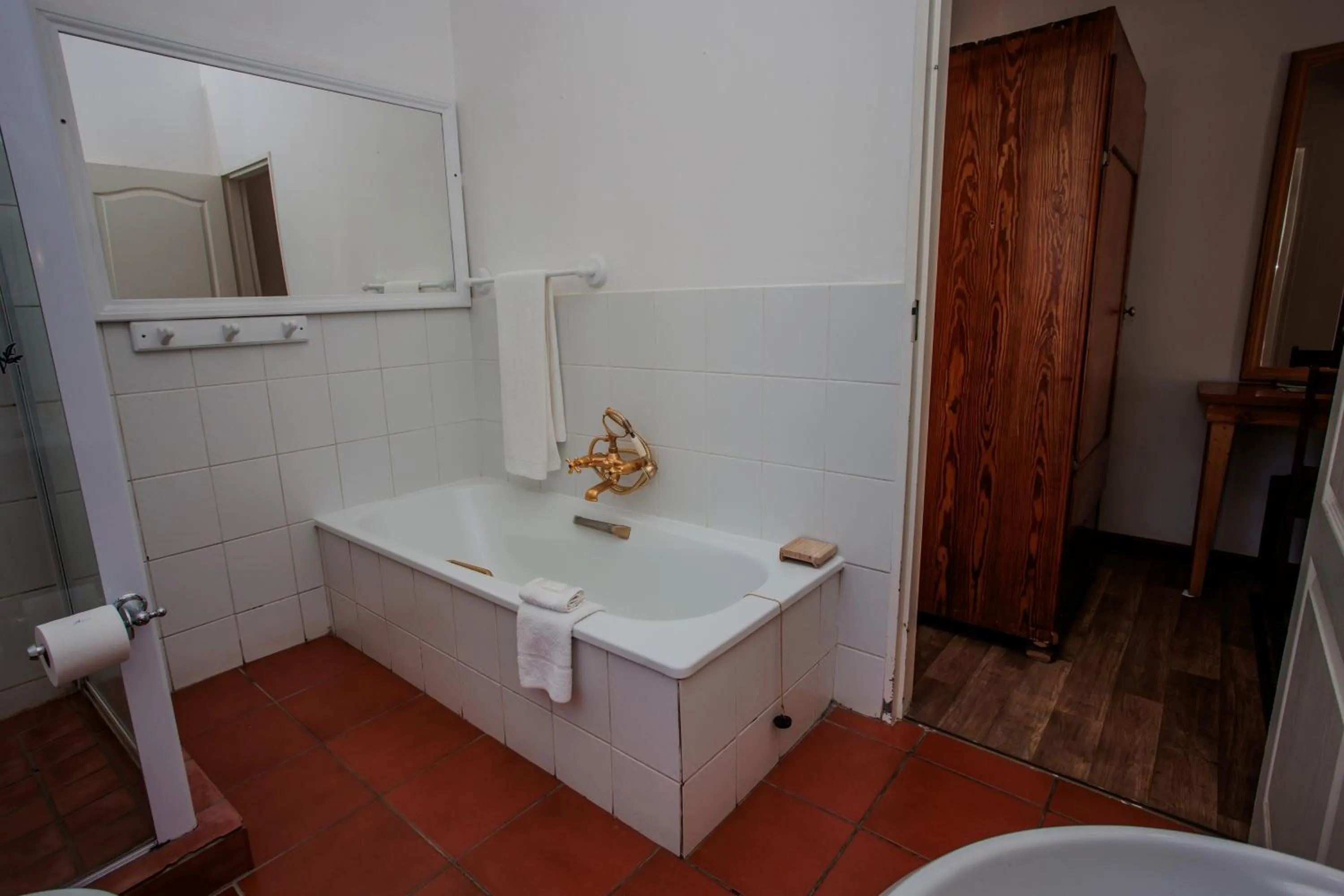 Shower in Aan de Oever Guesthouse