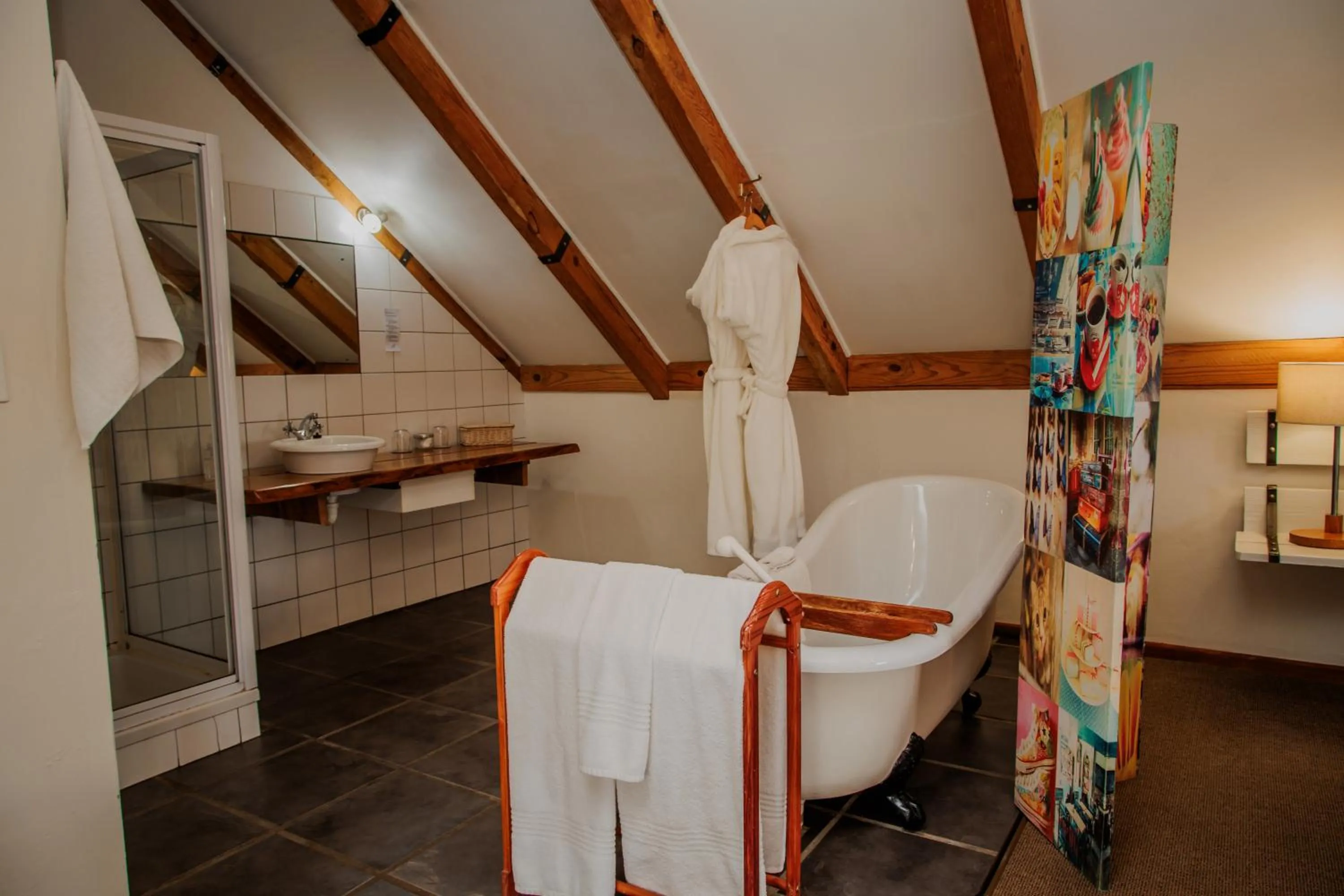 Shower in Aan de Oever Guesthouse