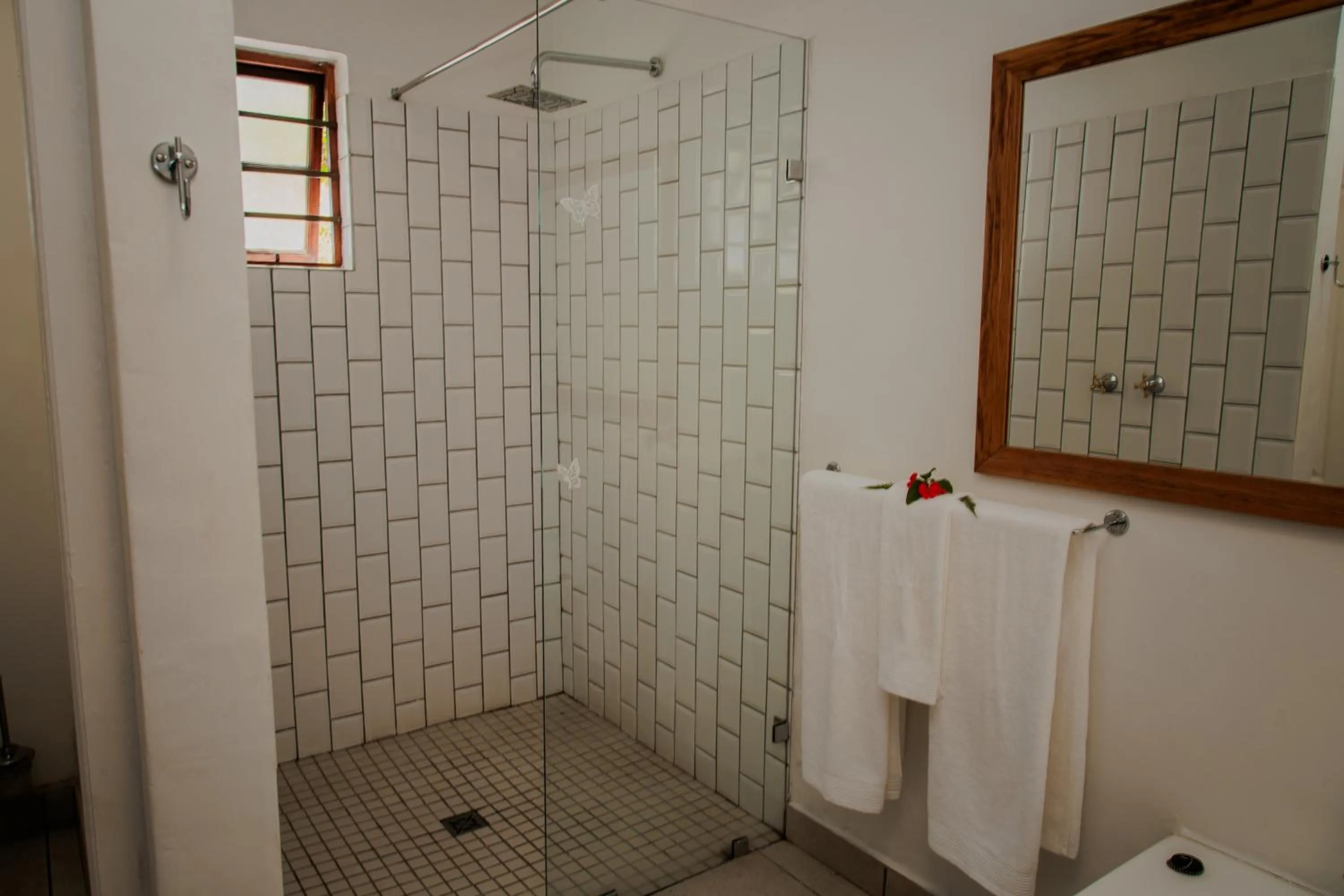 Shower in Aan de Oever Guesthouse