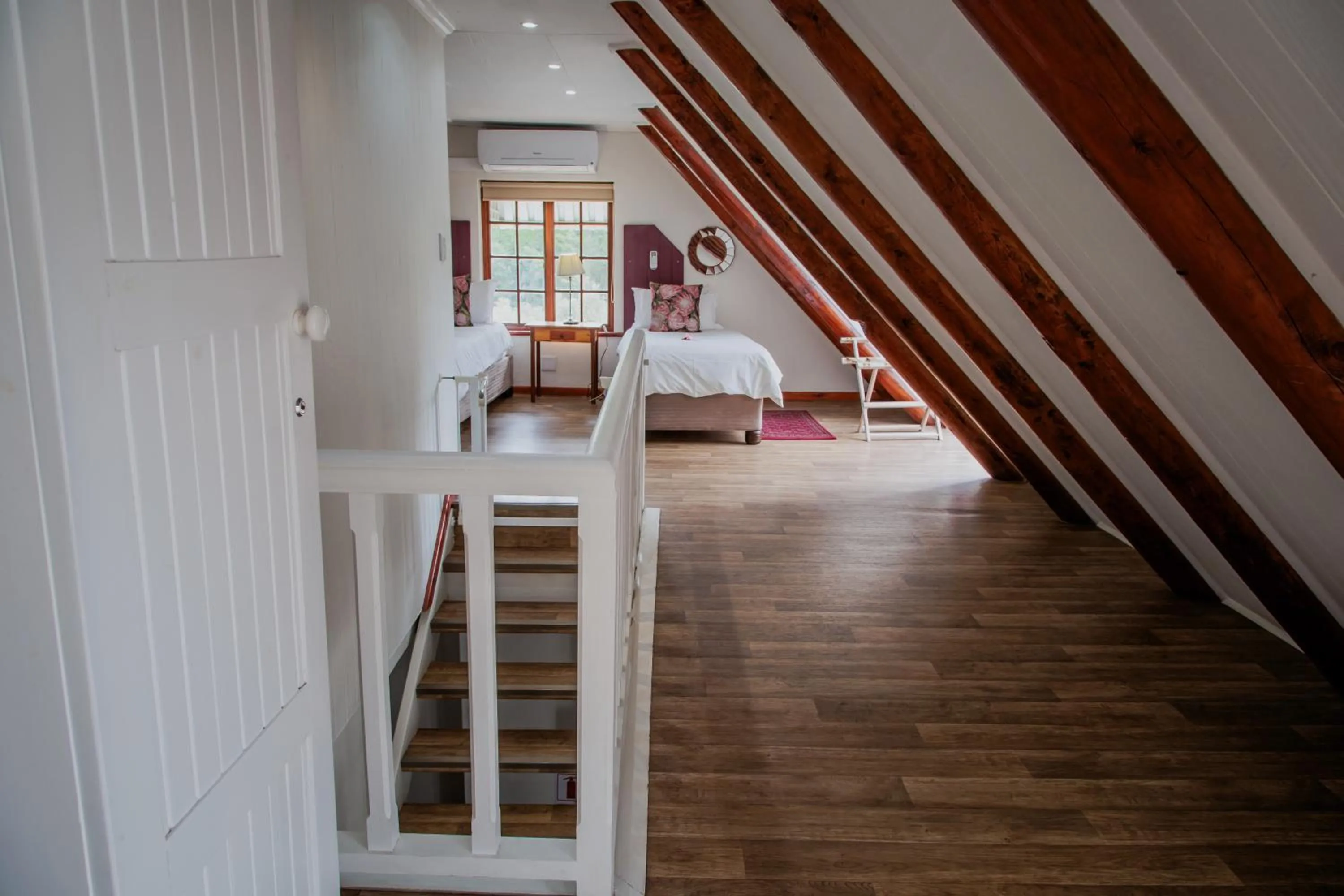 Bedroom, Bed in Aan de Oever Guesthouse