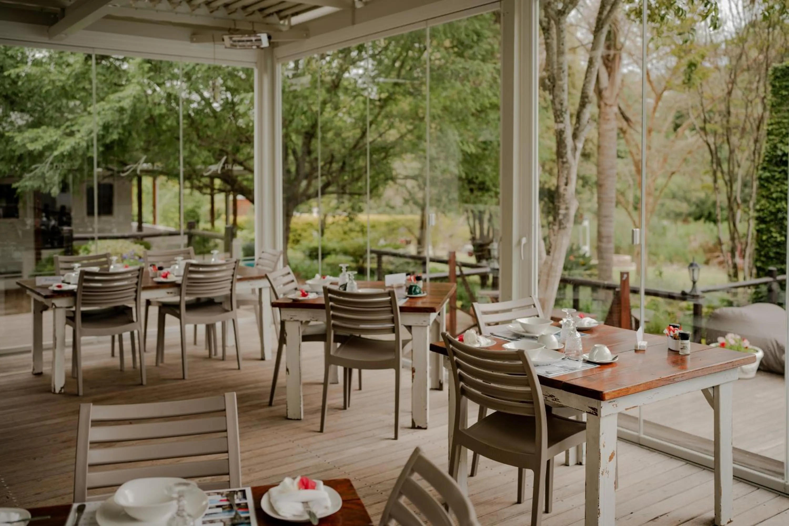 Breakfast in Aan de Oever Guesthouse