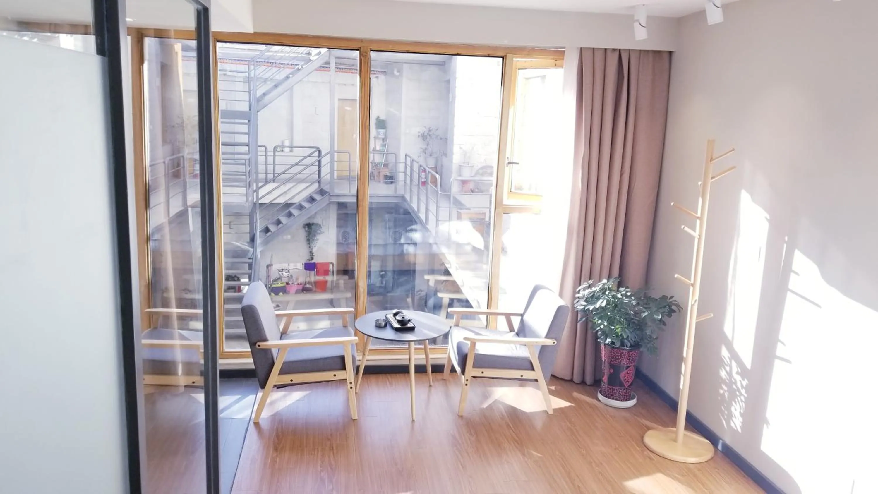 Living room in Fengma Feiyang Hostel