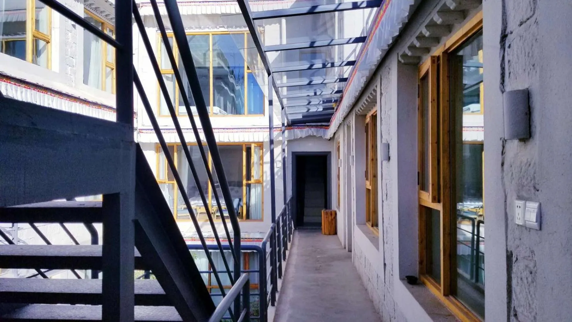 Property building in Fengma Feiyang Hostel