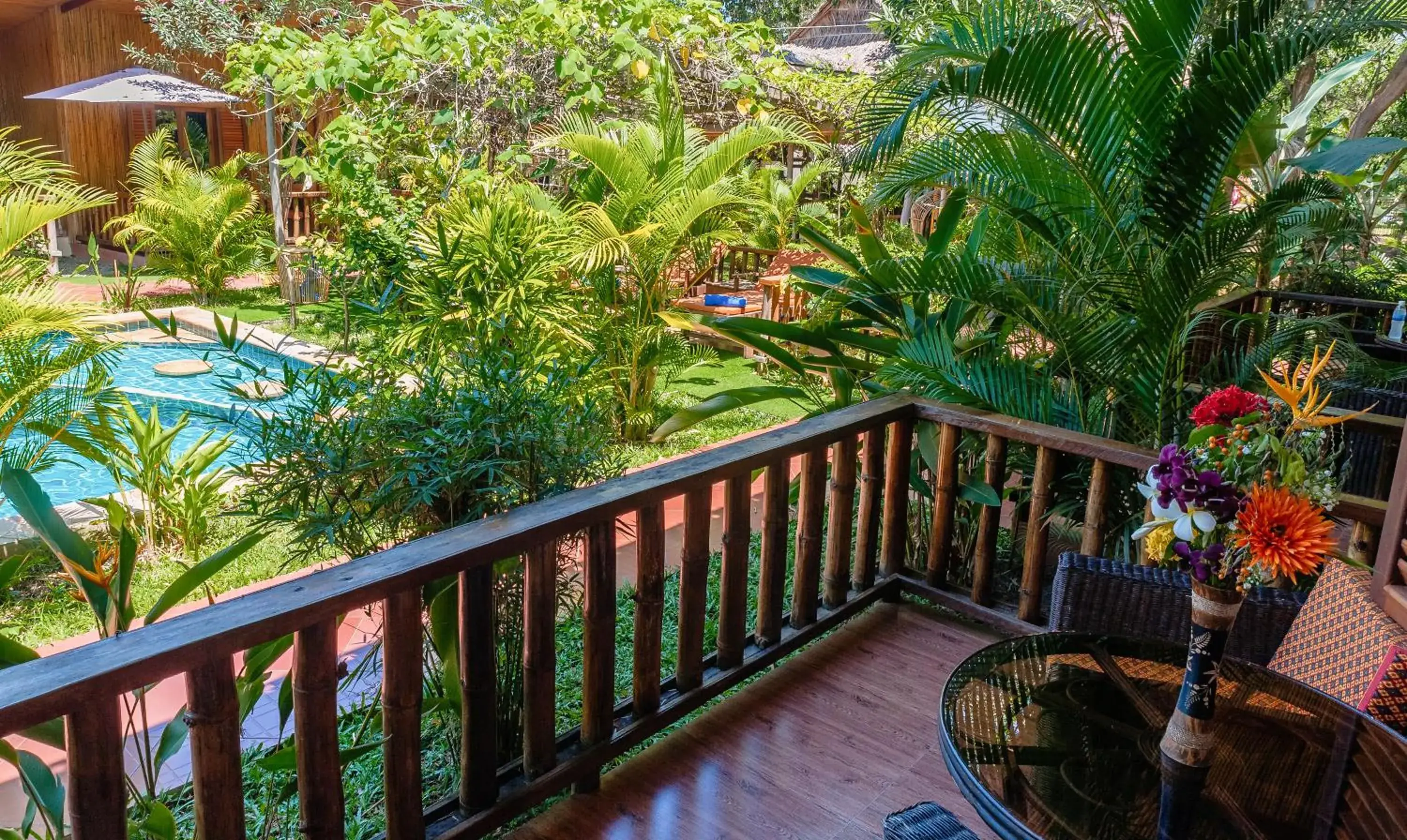 Deluxe Double Room with Garden View in Sok Sabay Resort Deluxe Double Room with Garden View in Sok Sabay Resort