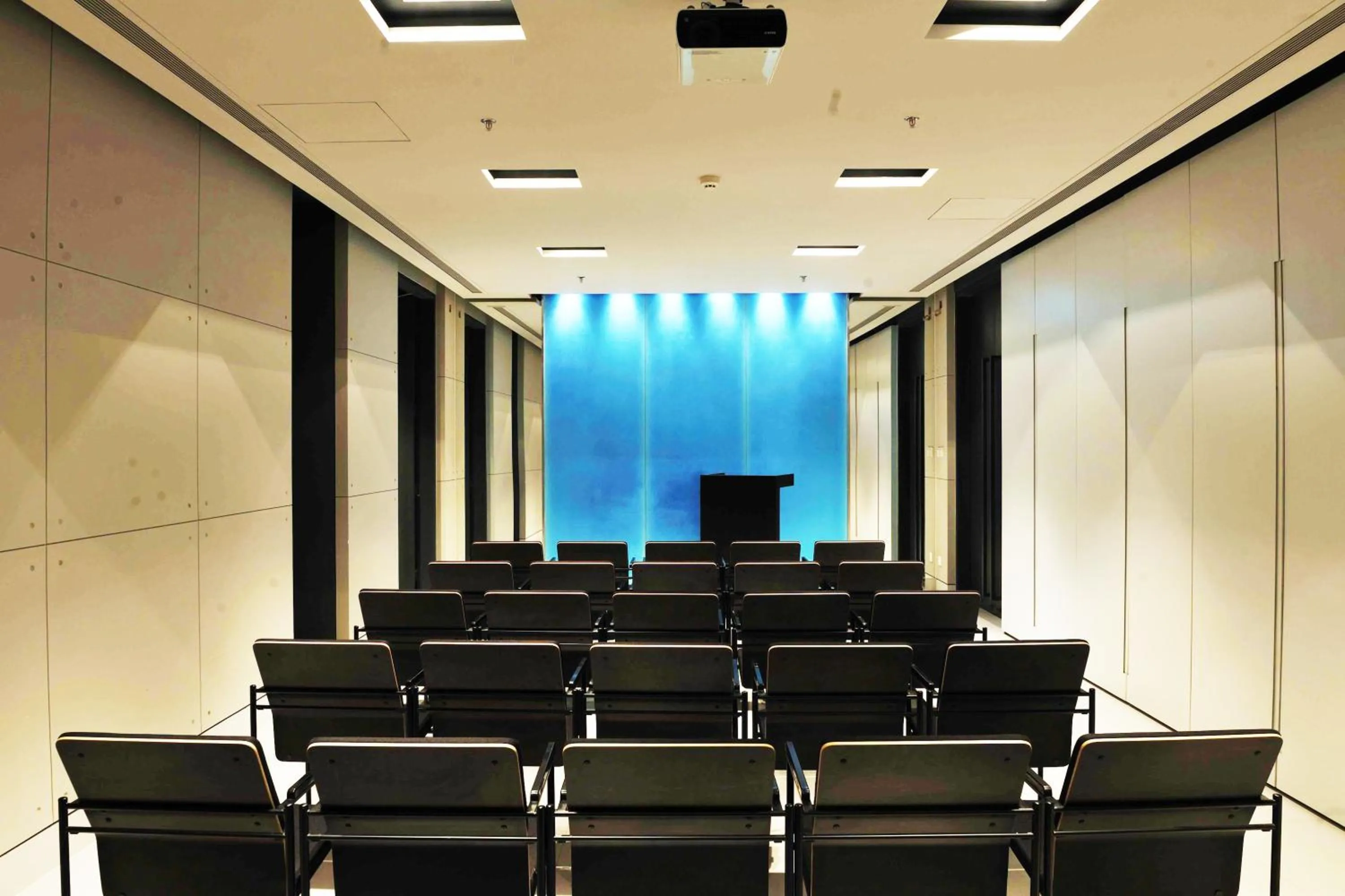 Meeting/conference room in Jinjiang Inn Luoyang Wangcheng Park