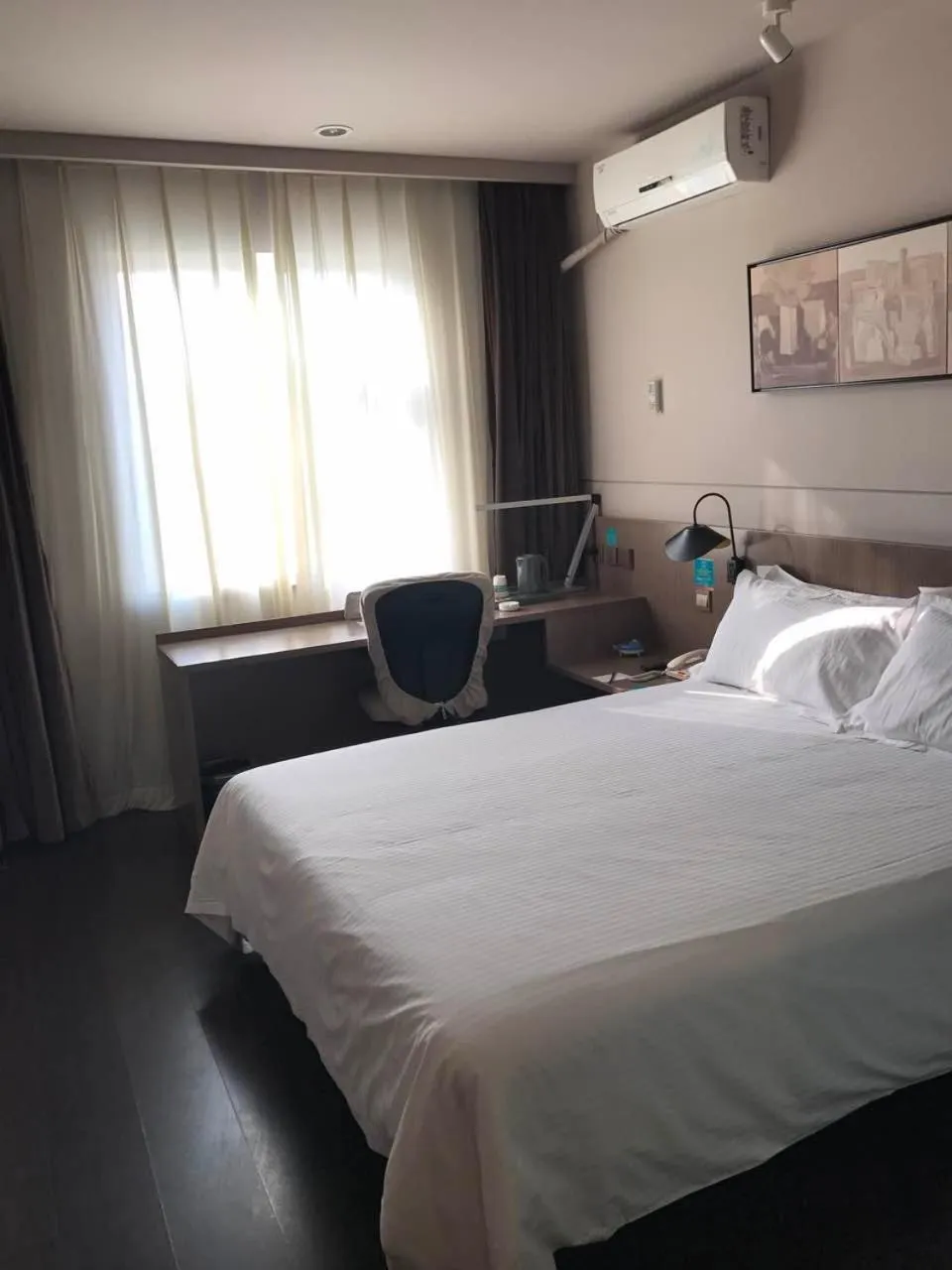 Inner courtyard view in Jinjiang Inn Select Tianjin Tanggu Metro Station Zhongxin North Road