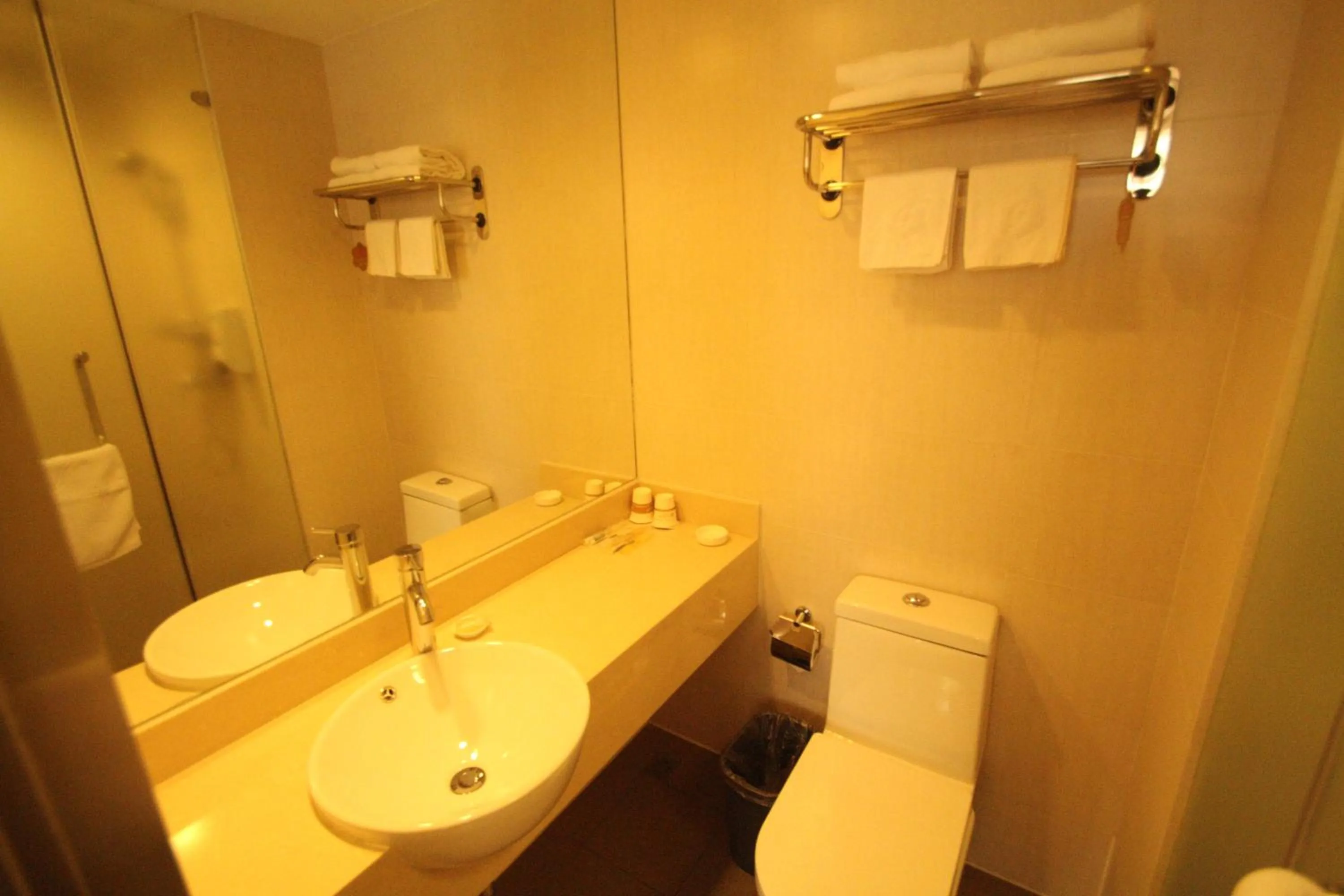 Bathroom in Goldmet Inn Changzhi Bayi Square
