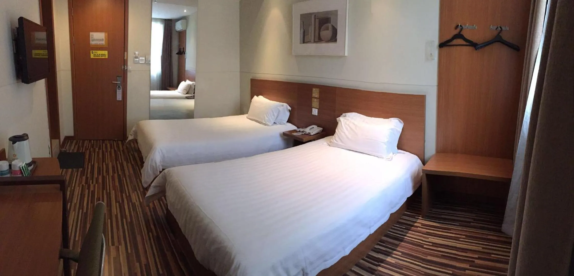Photo of the whole room, Bed in Goldmet Inn Changzhi Bayi Square