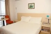 Day, Bed in Jinjiang Inn Taicang Shanghai Road