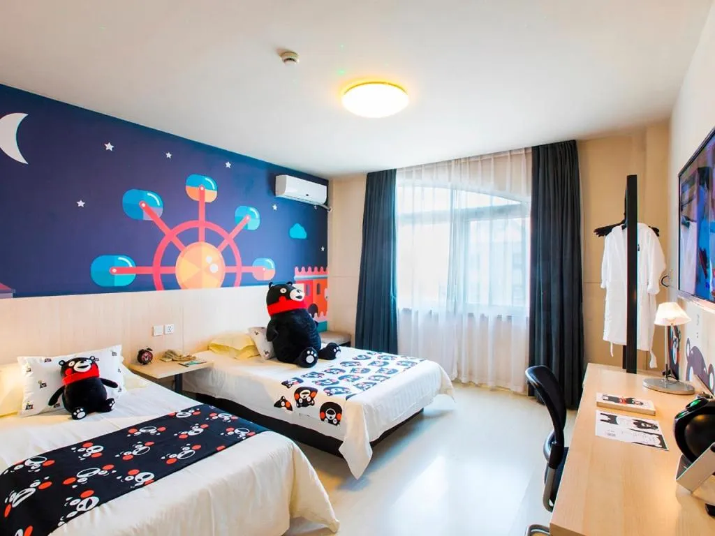 Bed in Jinjiang Inn Dalian Lianhe Road