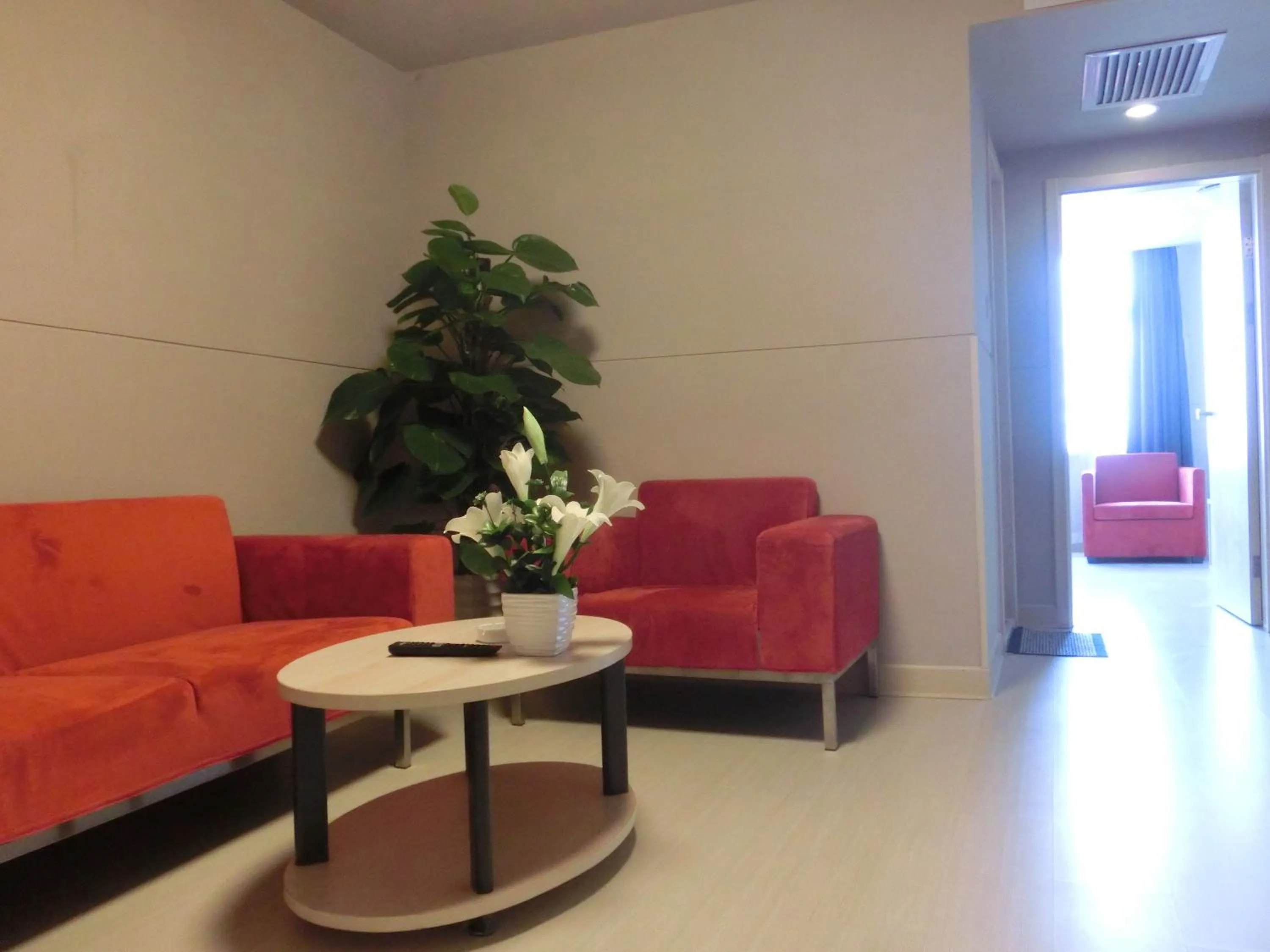 Living room in Jinjiang Inn Xiangyang Nanshan Tanxi Road