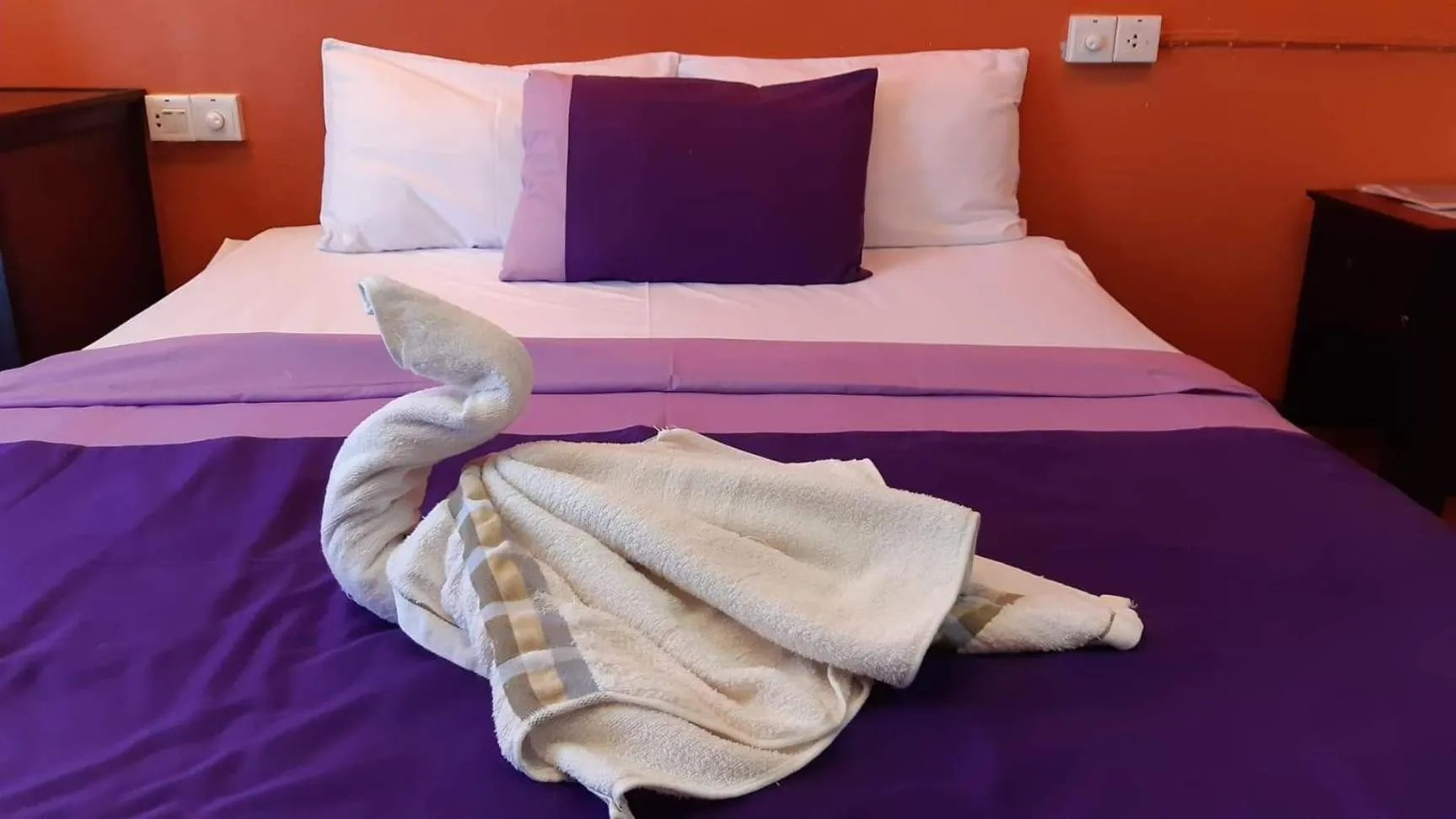 Bed in The North Hotel