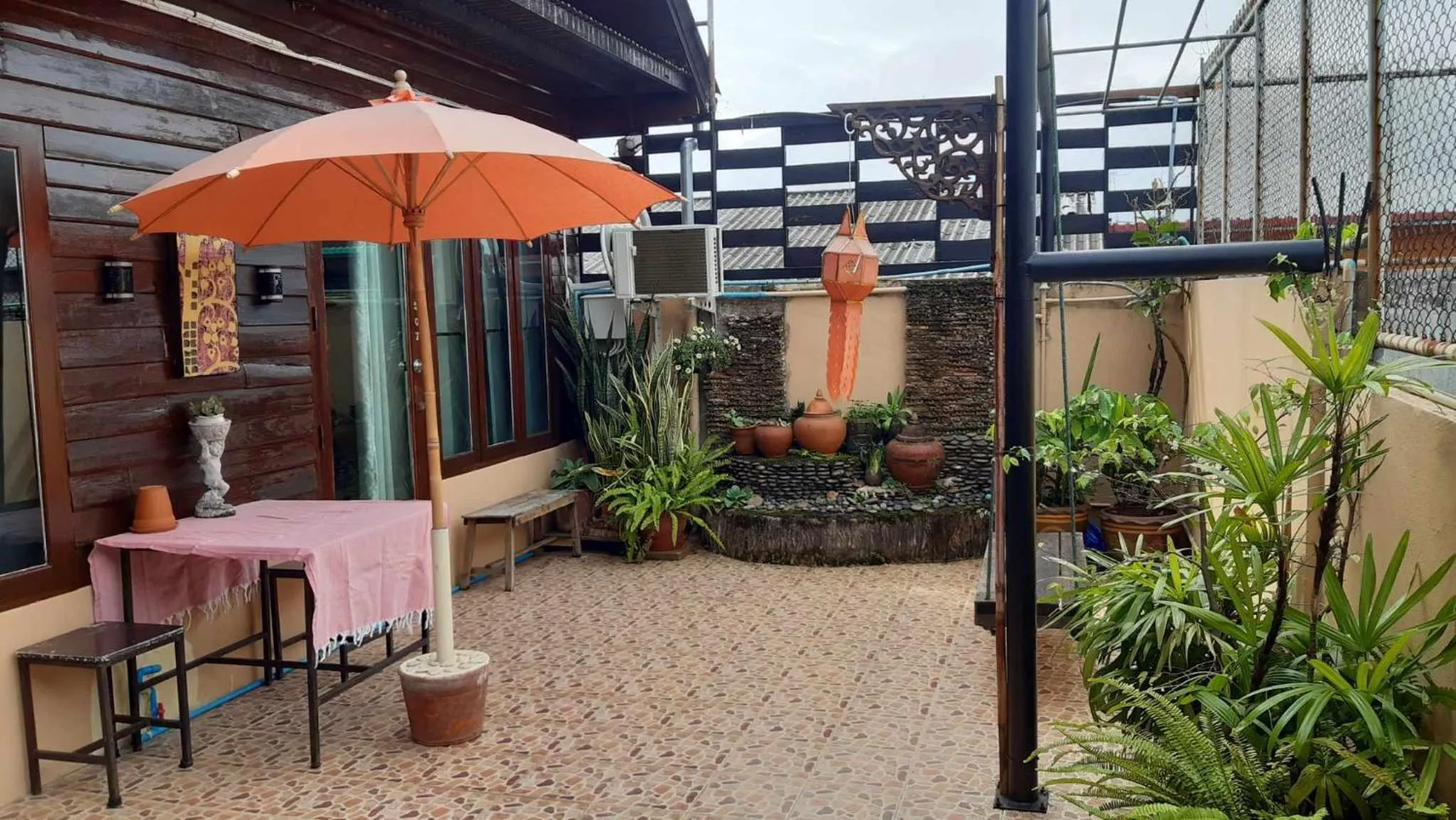 Garden in The North Hotel