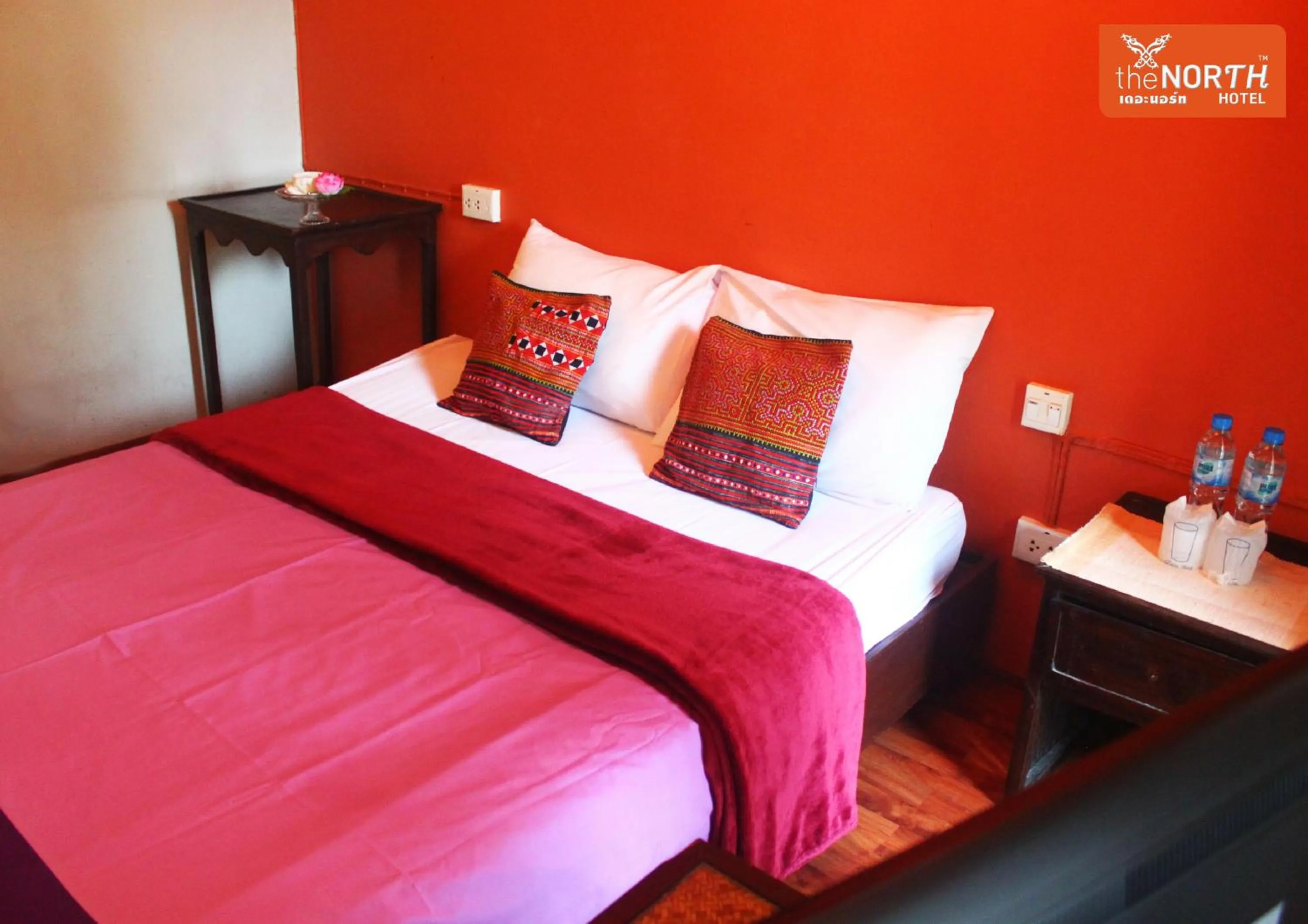 Bed in The North Hotel