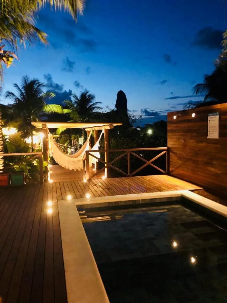 Swimming pool in Pousada Atoba