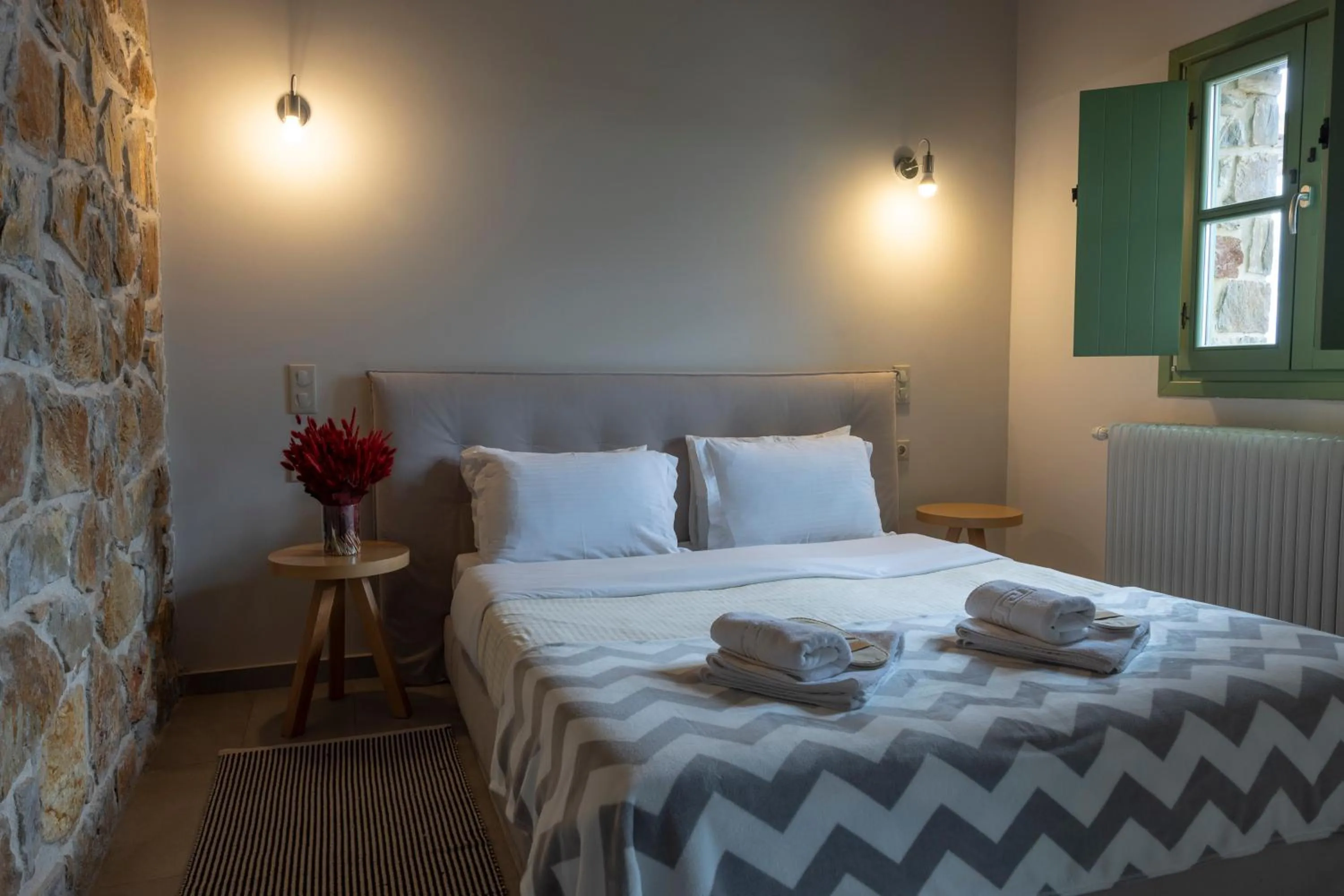 Bed in Foresta in Medias Mores