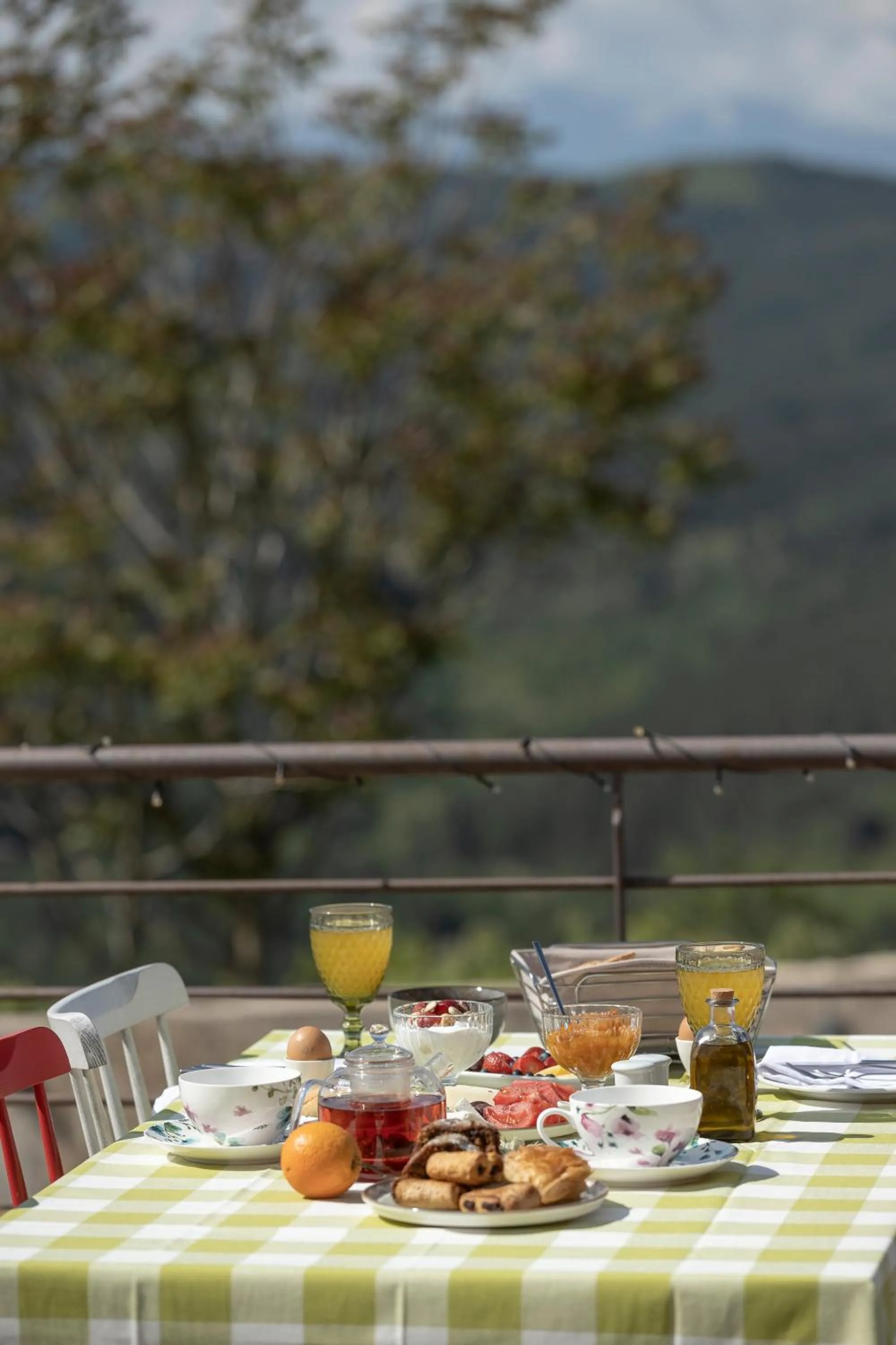 Summer in Foresta in Medias Mores