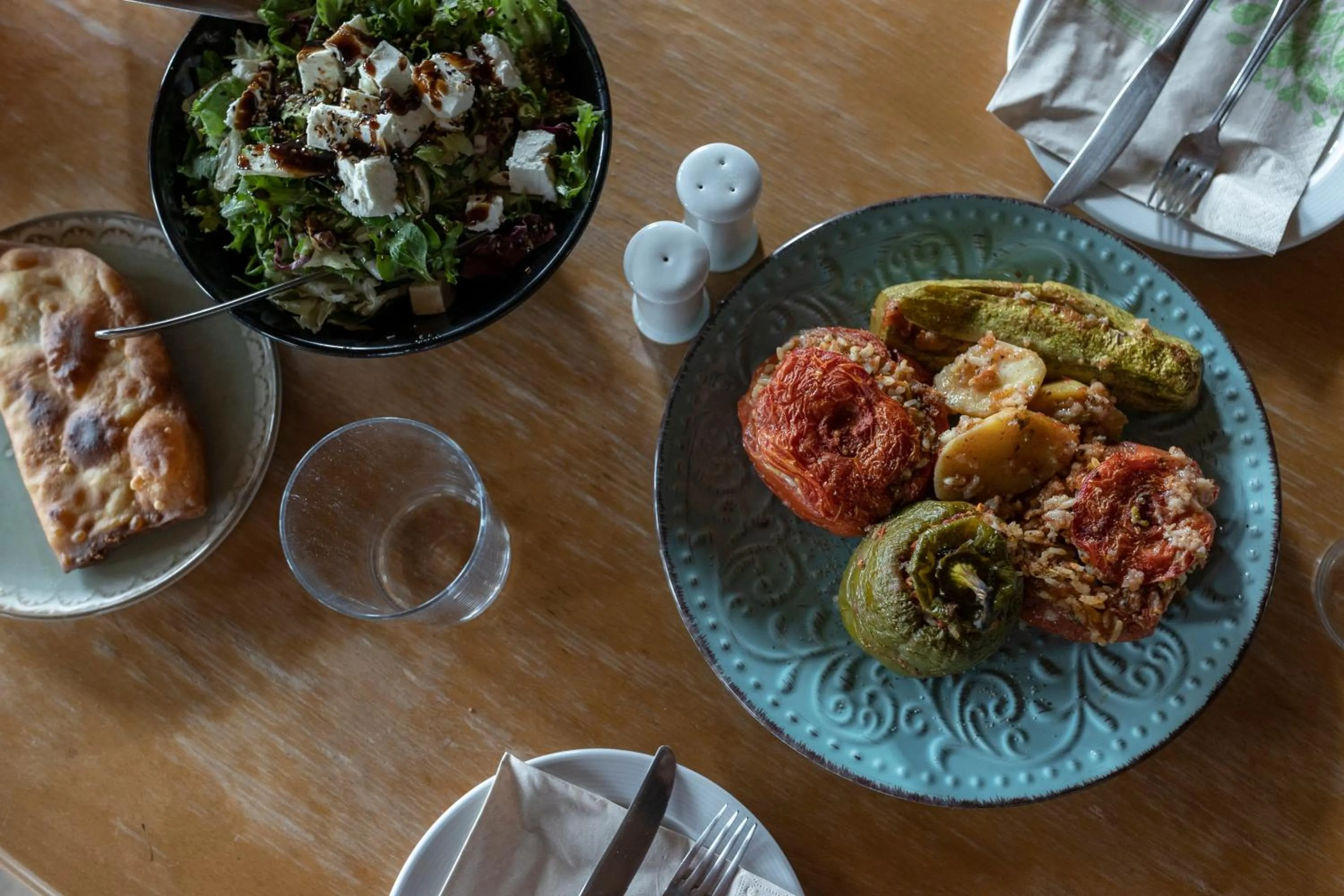 Restaurant/places to eat in Foresta in Medias Mores