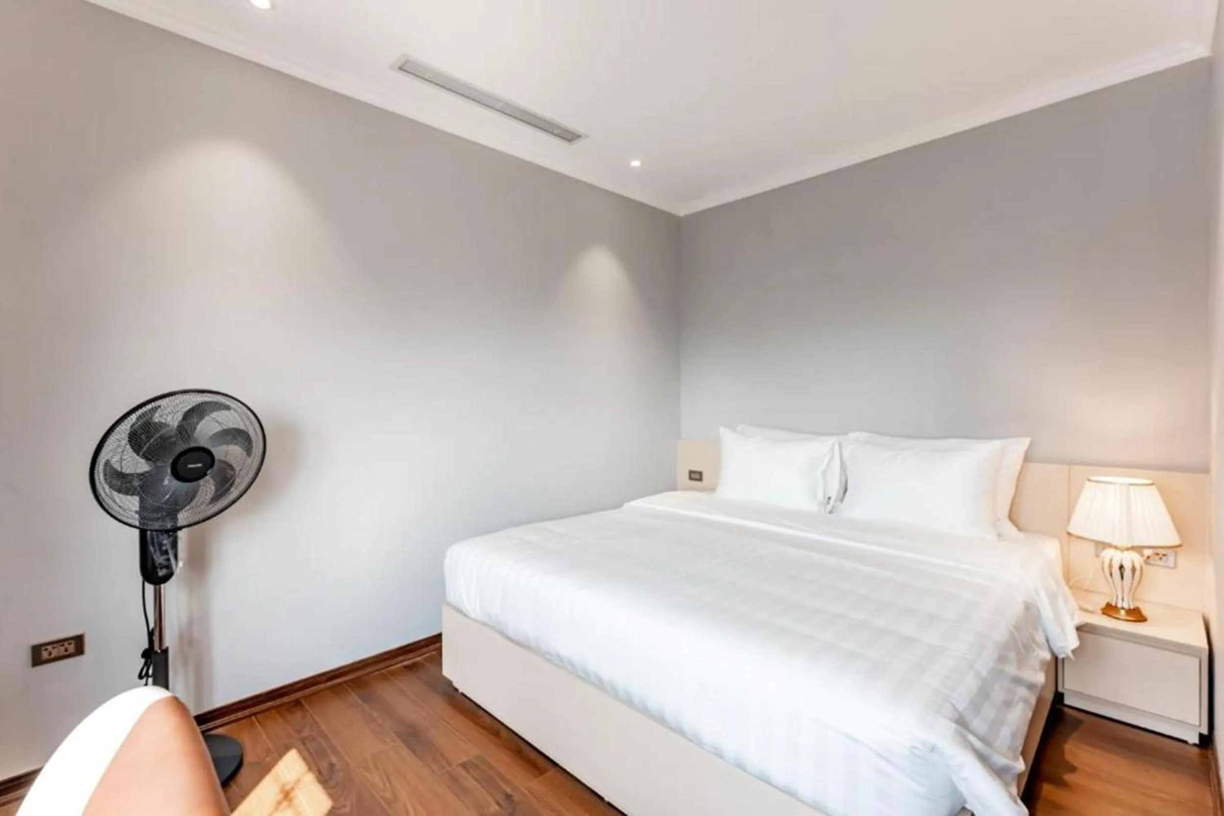 Bed in Luxe Paradise Suites Tay Ho