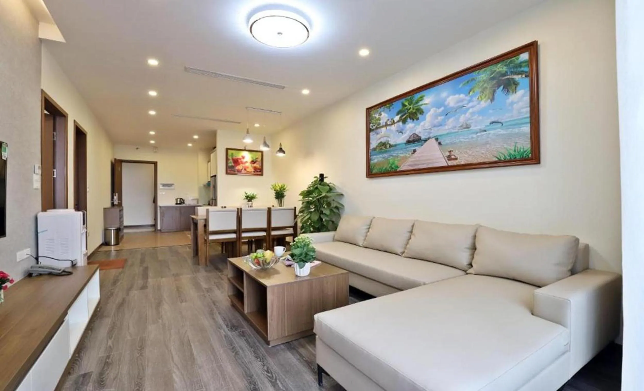 Shower in Luxe Paradise Suites Tay Ho