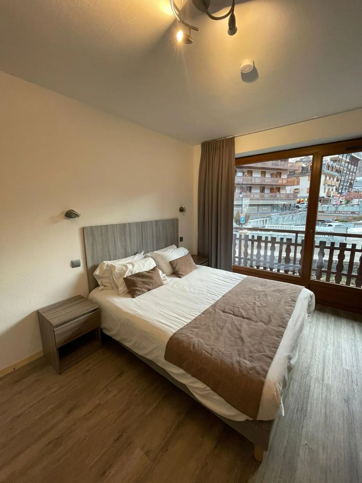 Bed in Aiguille Noire