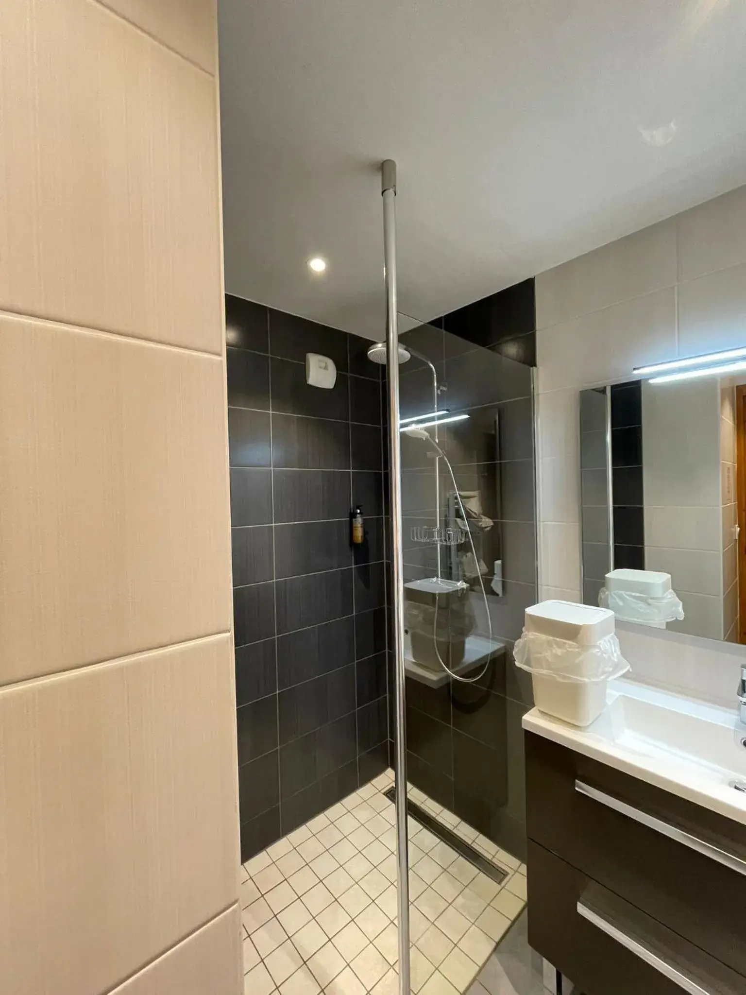 Studio with Balcony in Aiguille Noire Studio with Balcony in Aiguille Noire