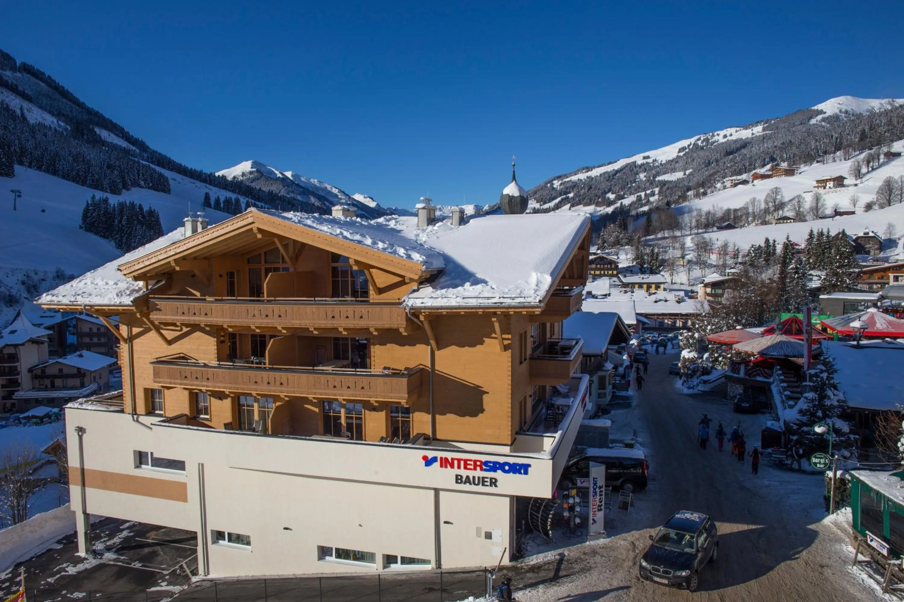 Property building in Bolodges Apartments by Alpin Rentals