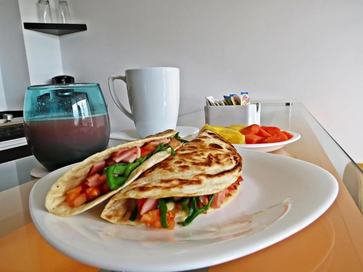 Breakfast in Hotel Piaro In Suites