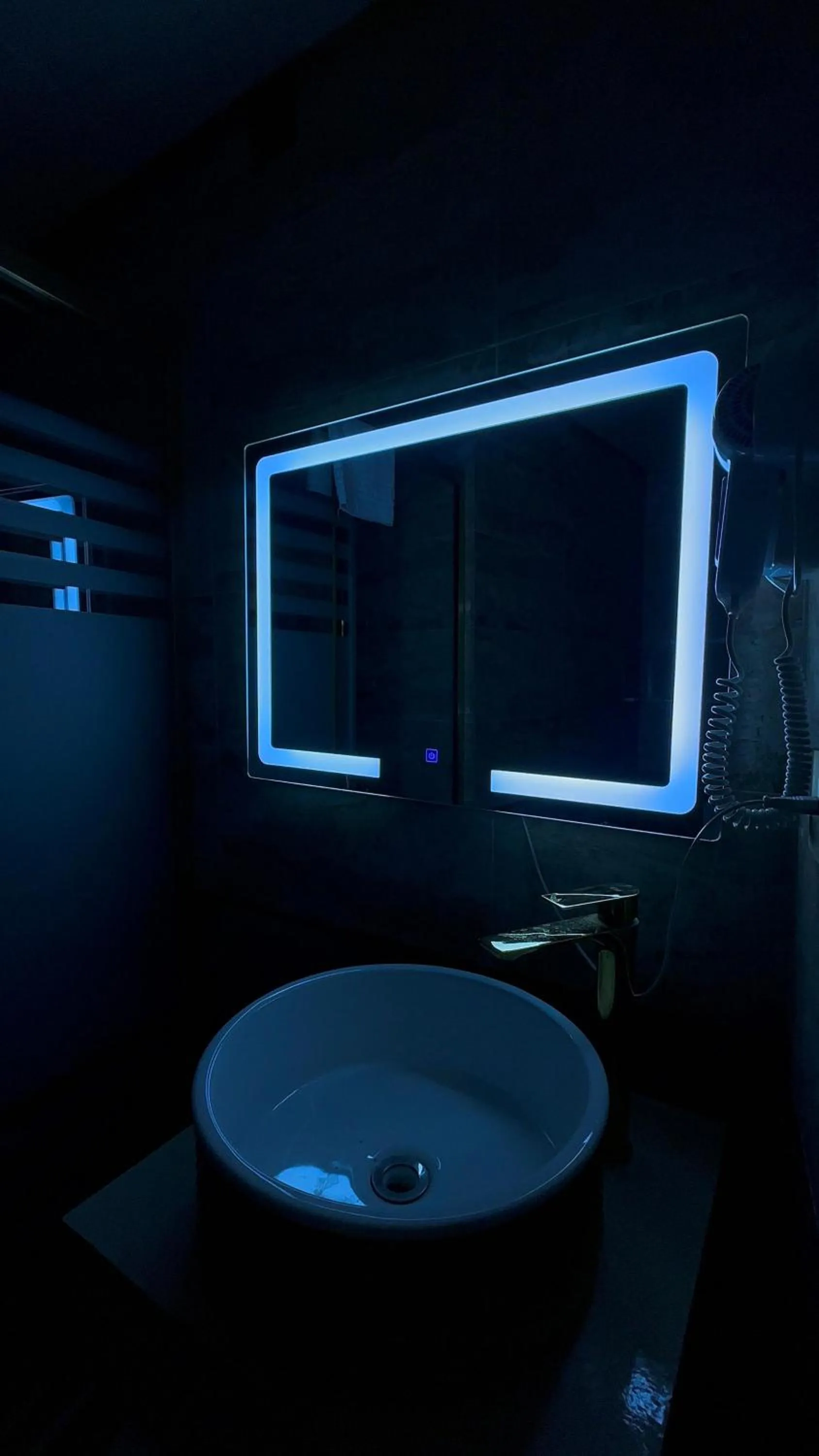 Bathroom in Central City Hotel