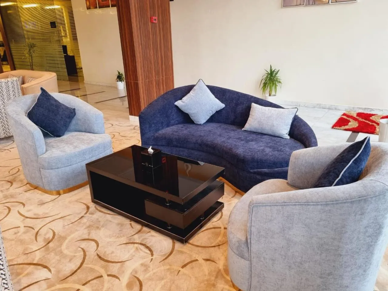 Lobby or reception in رؤوم ان للشقق الفندقية-Raoum Inn Hotel Apartments