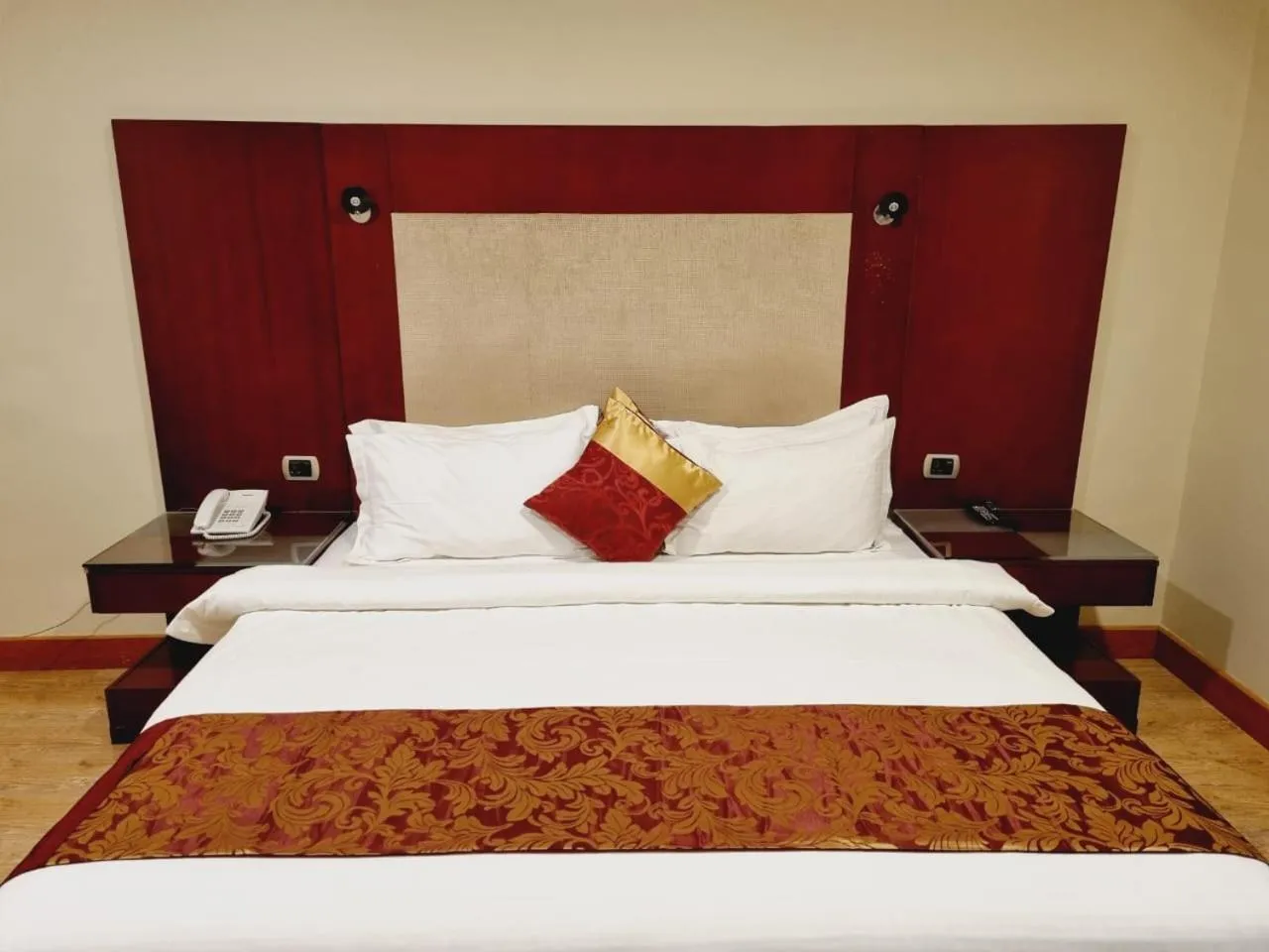 Bed in رؤوم ان للشقق الفندقية-Raoum Inn Hotel Apartments